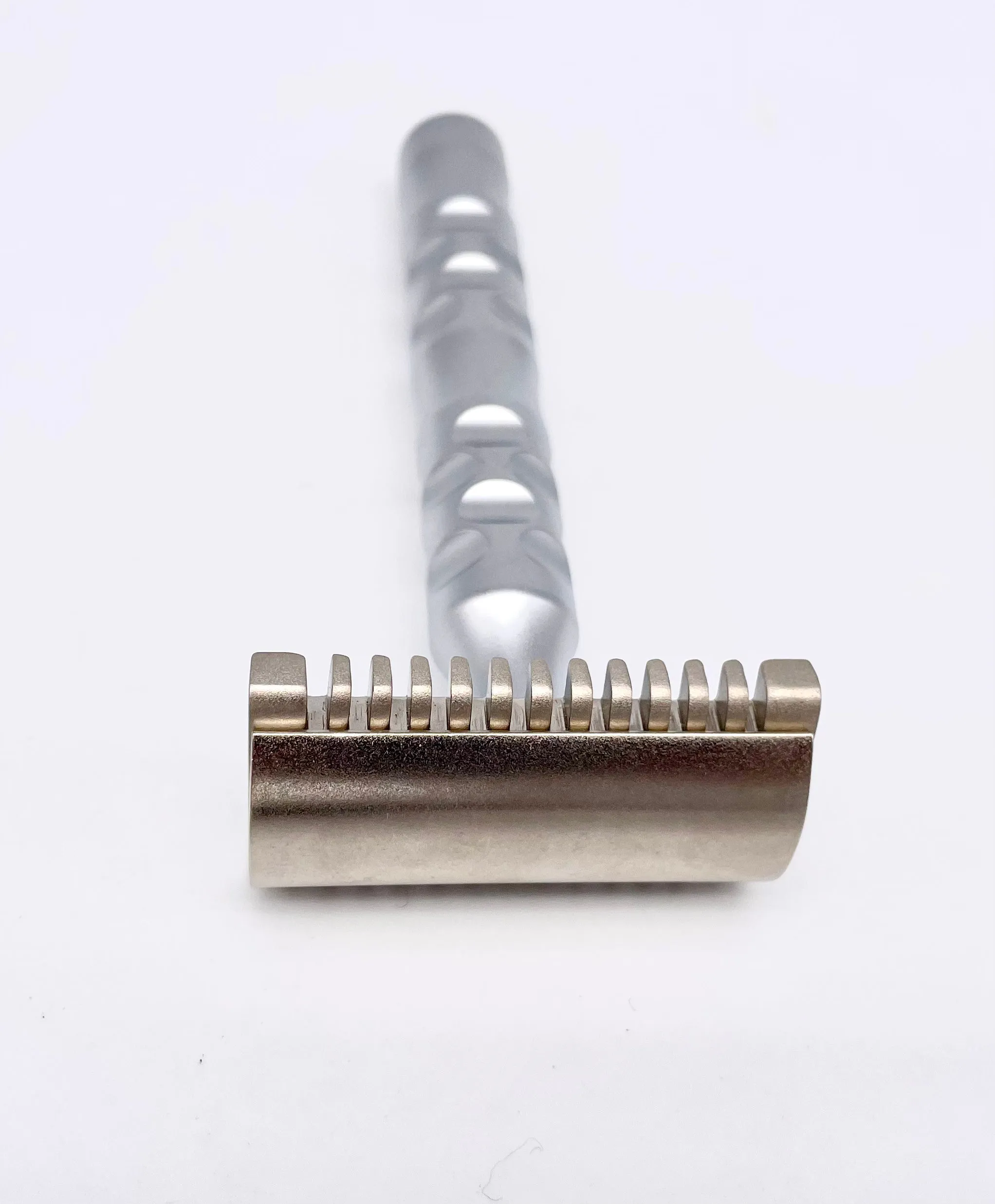 Safety razor Italico open comb – The Goodfellas' smile.