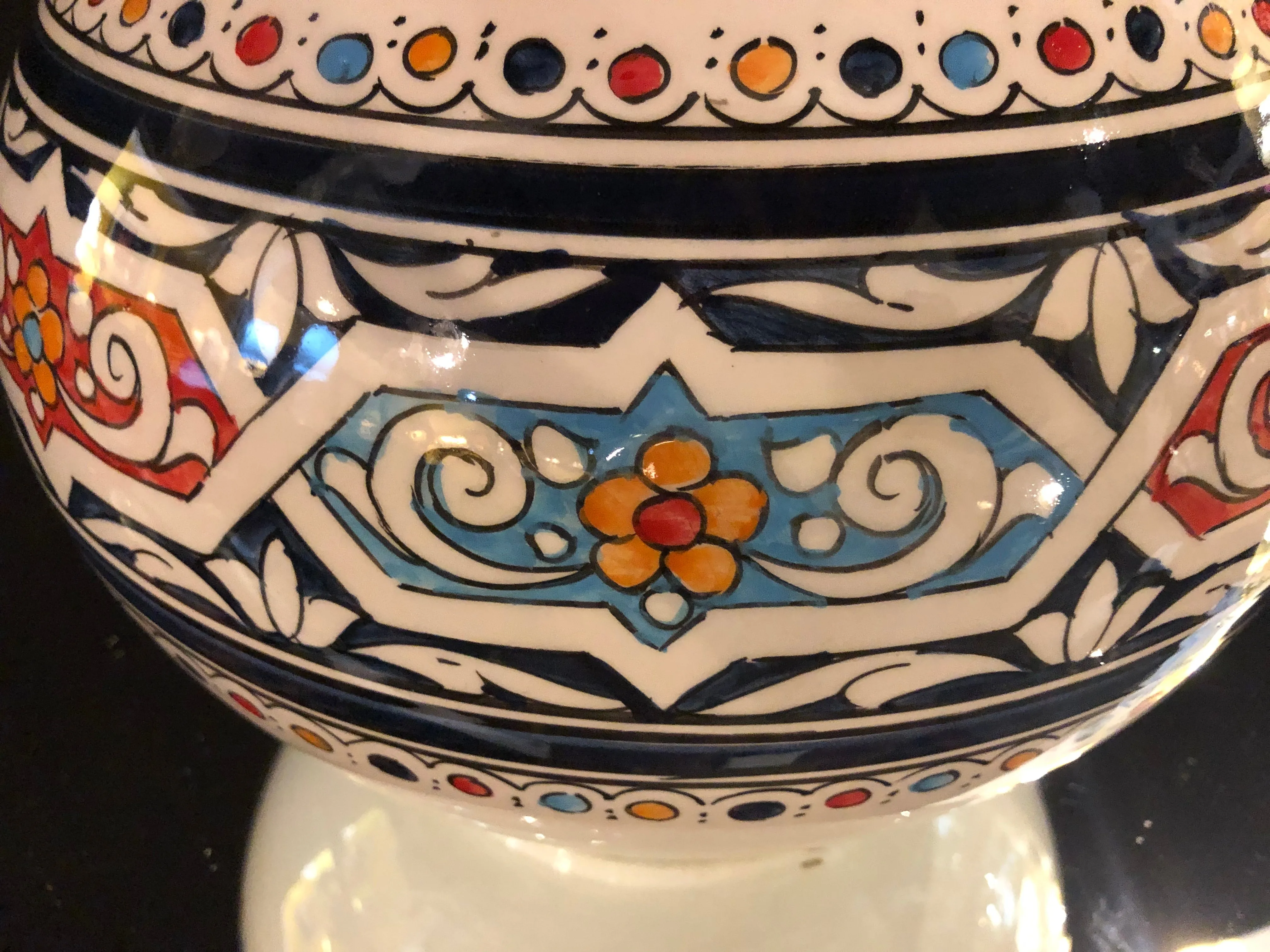 Safi globe vase