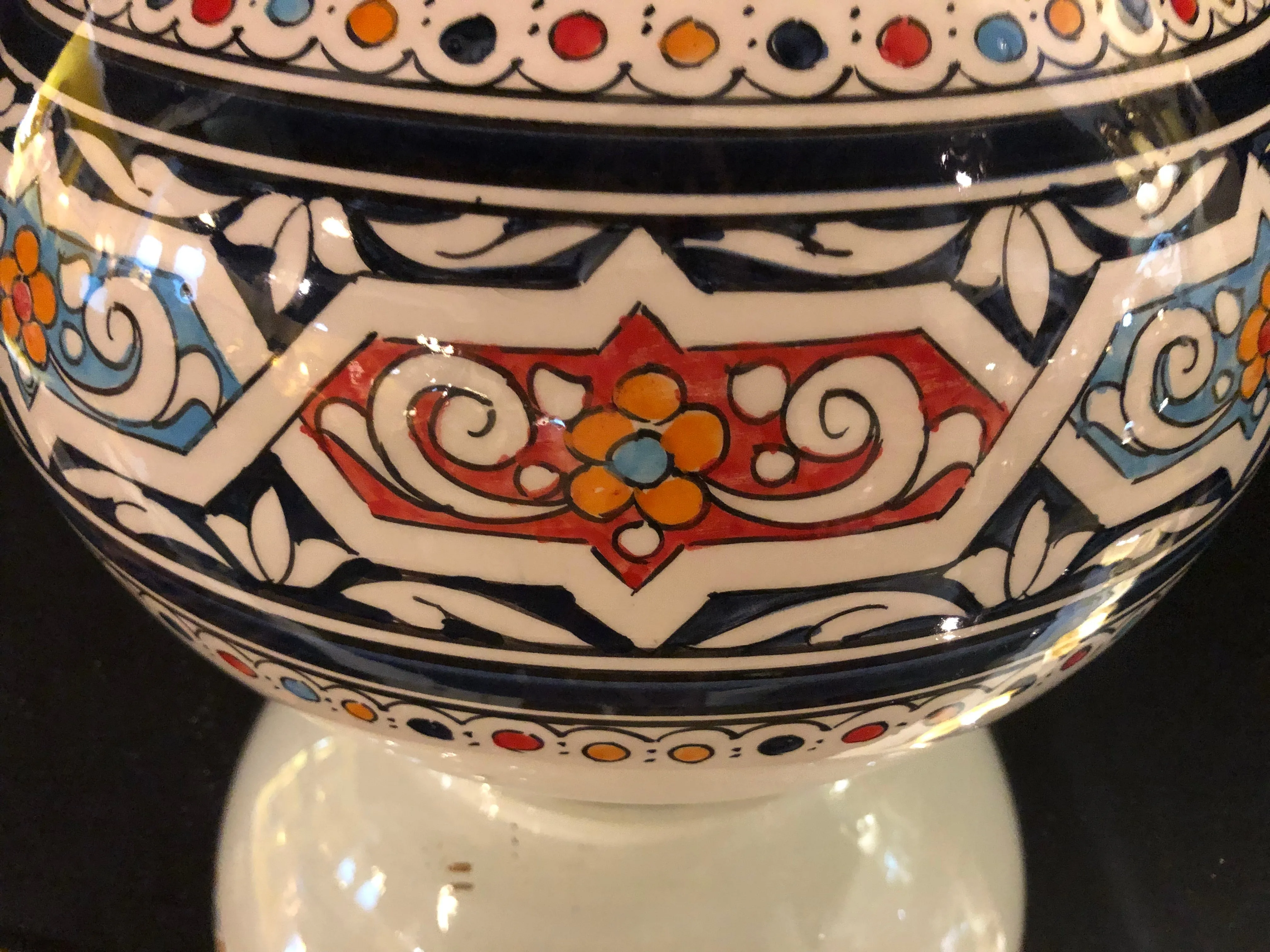 Safi globe vase