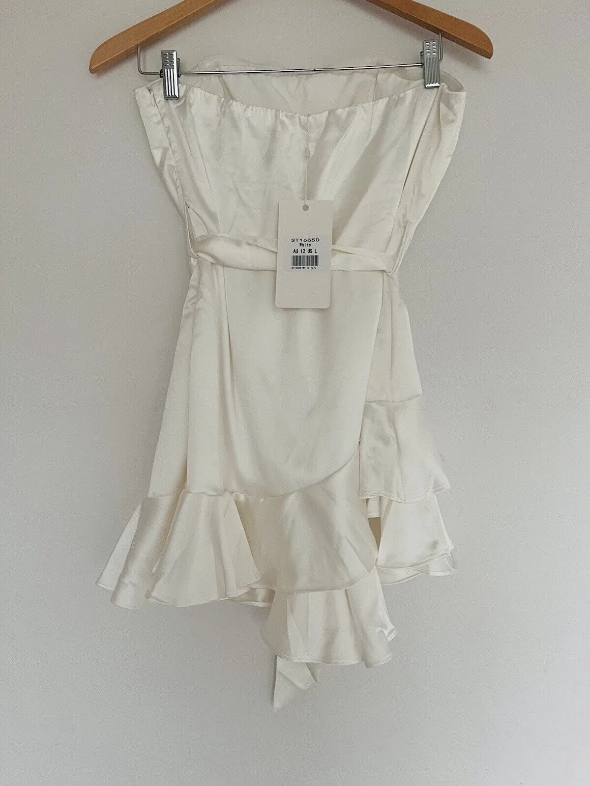 Saints   Secrets NWT White Satin Ruffle Halter Dress Sz L Tie Dance Prom Formal