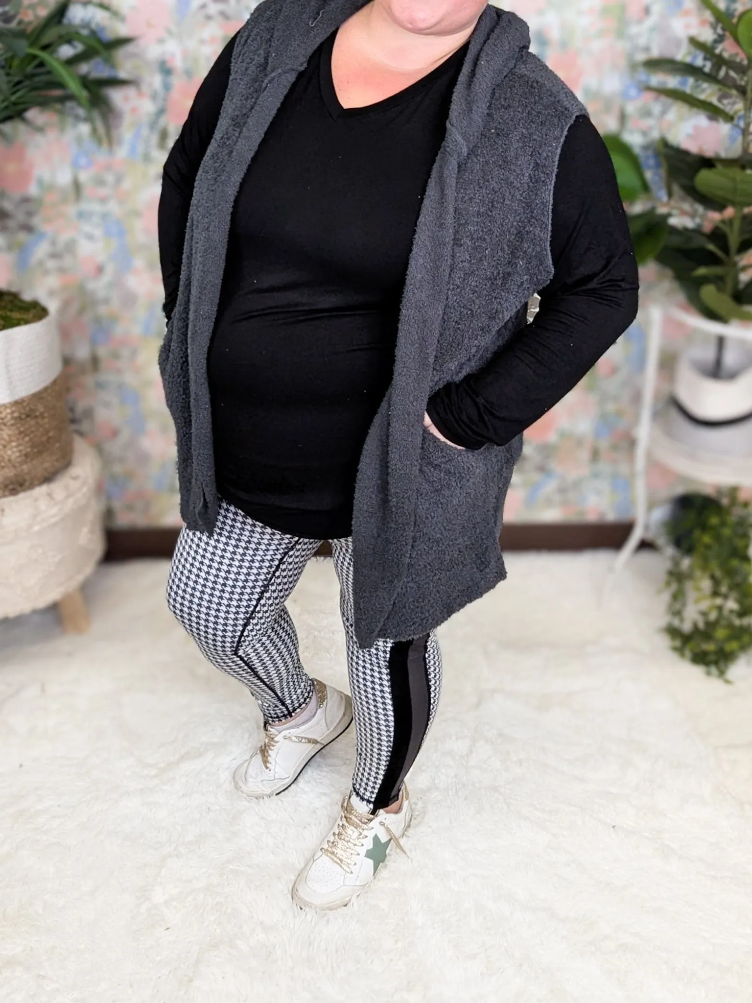 SALE- Harper Houndstooth Leggings w/Side Panel Accent