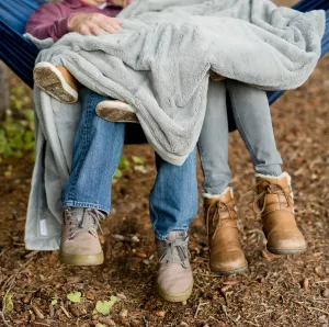 Saranoni - Lush Blanket - Gray