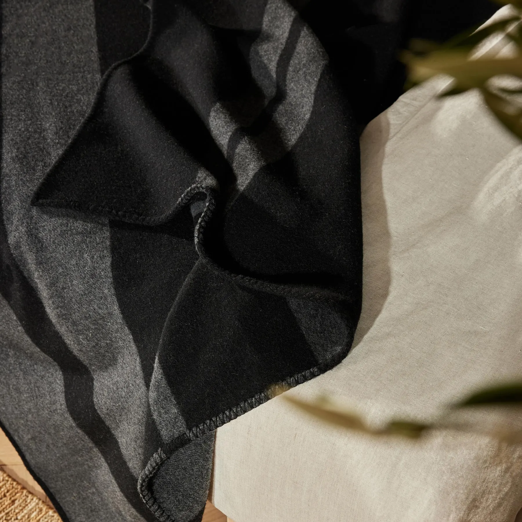 Sarti Striped Throw - Black/Lead