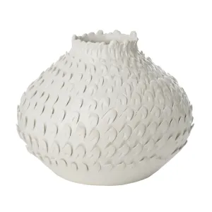 Sculpted Feathered Vase, Medium