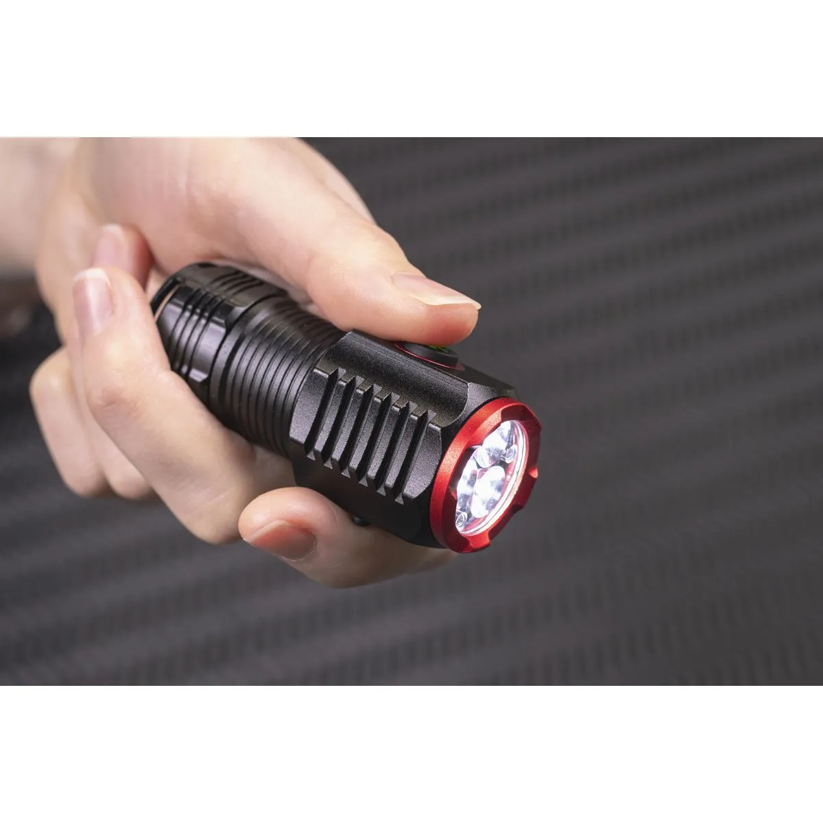 Sealey Super Beam 2500lm Rechargeable SMD LED 24W Pocket Light