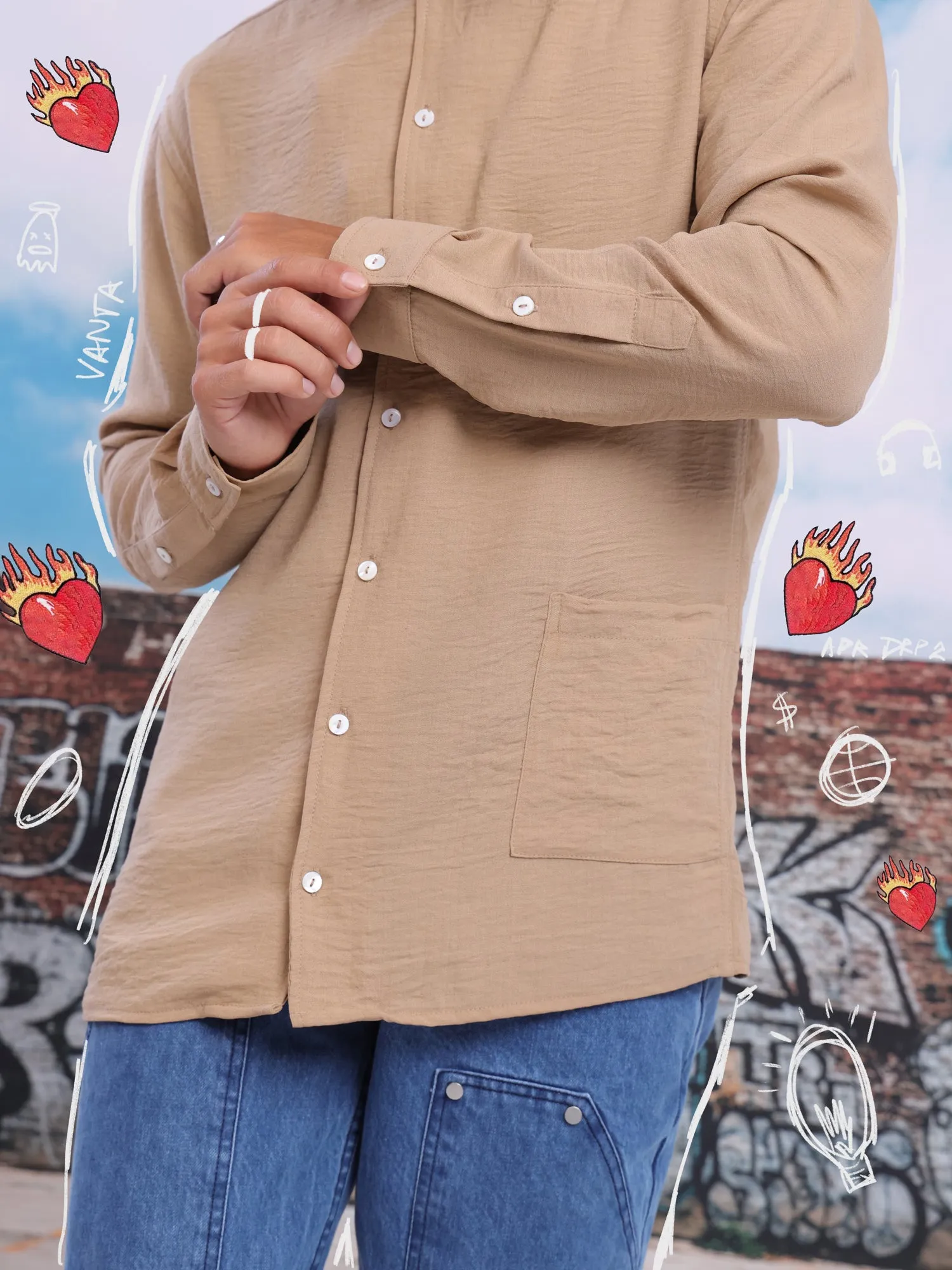 Seam pocket detailed round neck collar shirt
