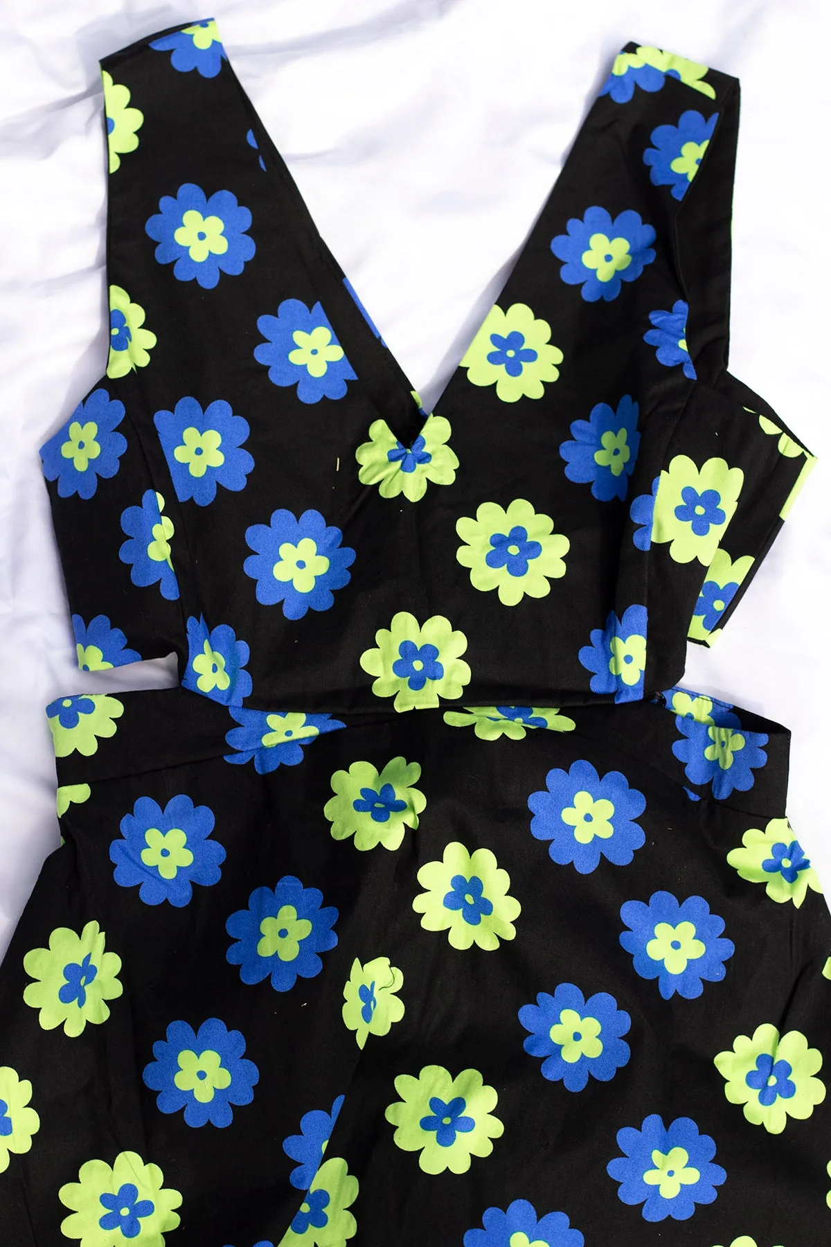 Side Cut Out Bold Floral Print Mini Dress