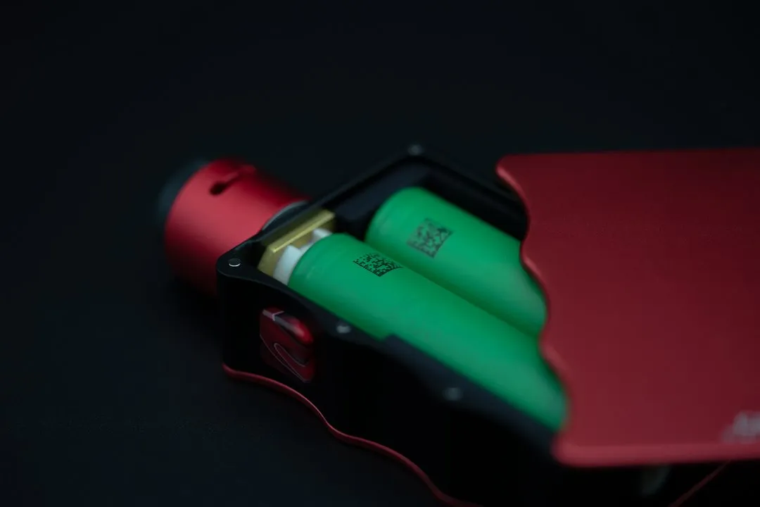 Signature Mods DOVPO Clutch X18 Dual 18650 Mechanical Mod – Available in Red, Green, Blue, Gunmetal, Black