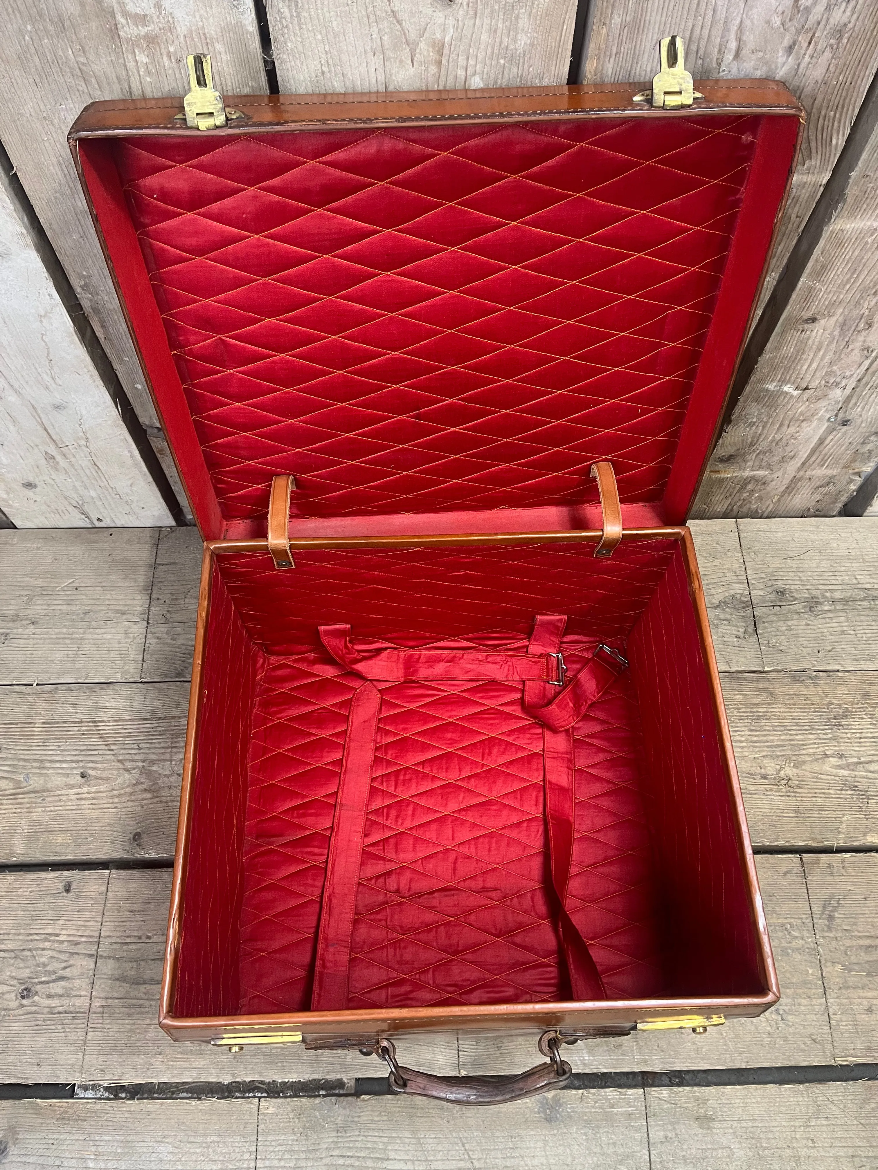 Silk Lined Hat Box
