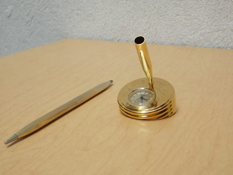 Small Gold Bulova Pen Holder with Clock