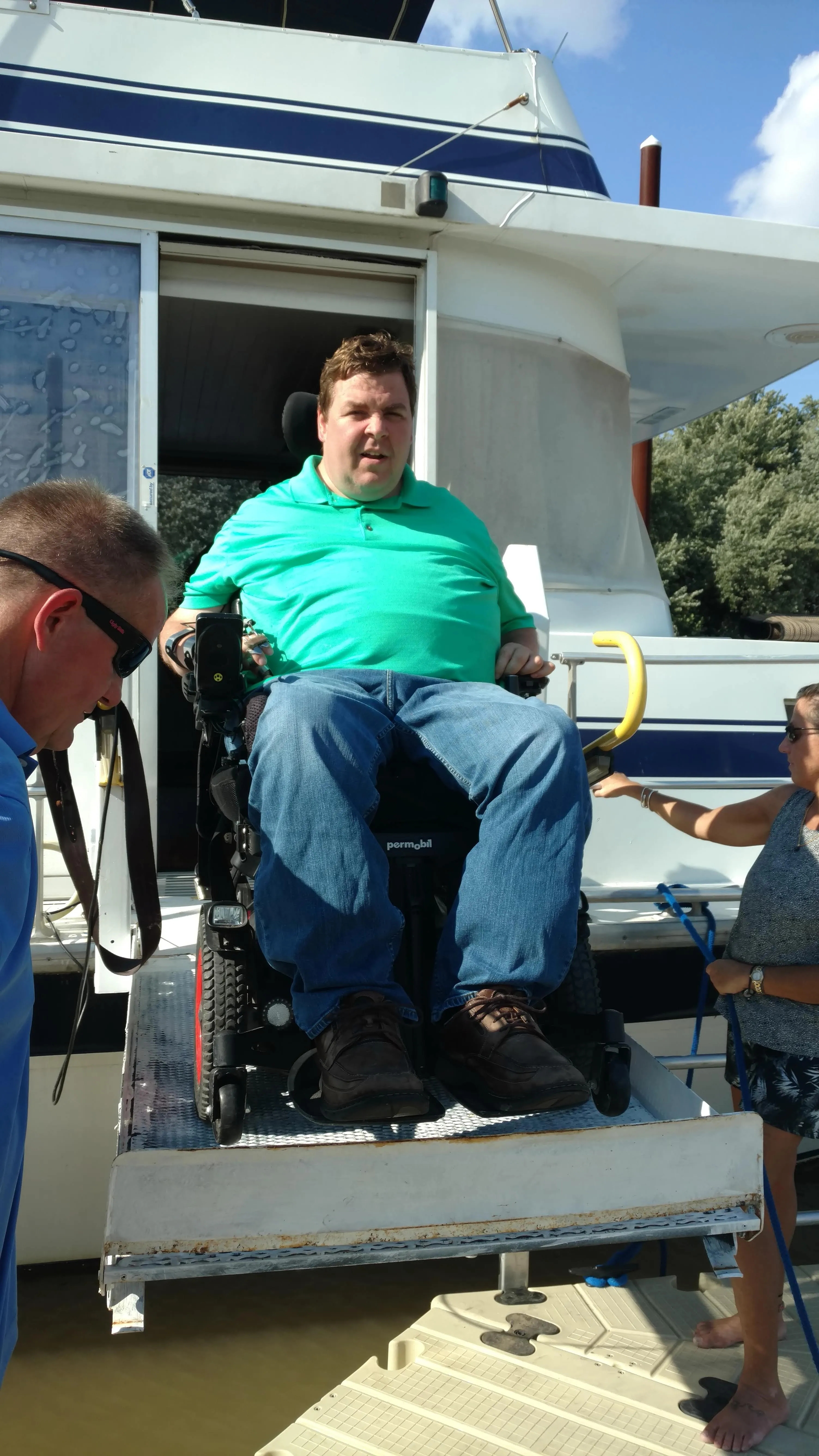 Stay Aboard M/V Possibilities - Accessible, Solar-Hybrid Motor Yacht - North Fort Myers, FL