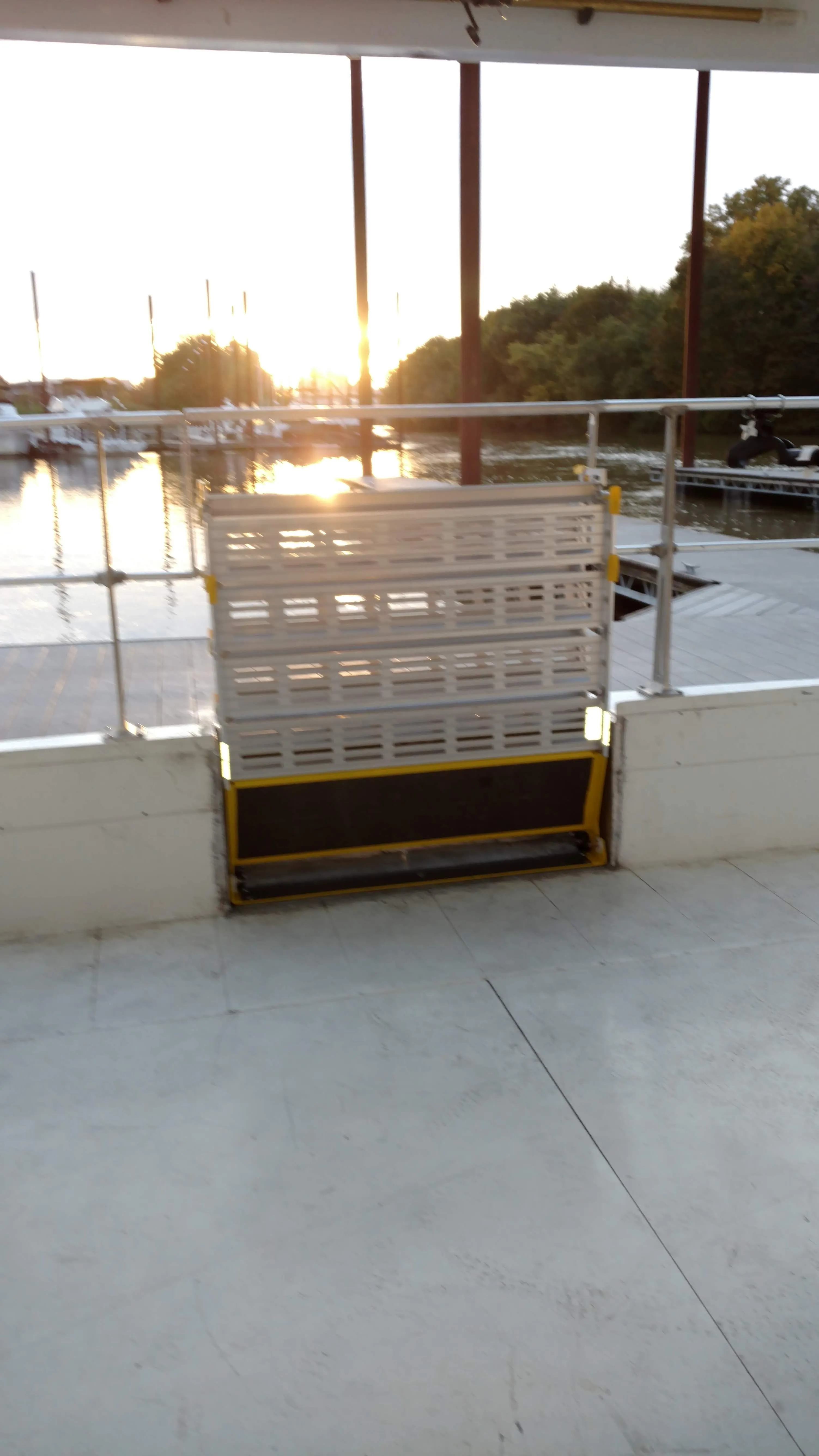 Stay Aboard M/V Possibilities - Accessible, Solar-Hybrid Motor Yacht - North Fort Myers, FL