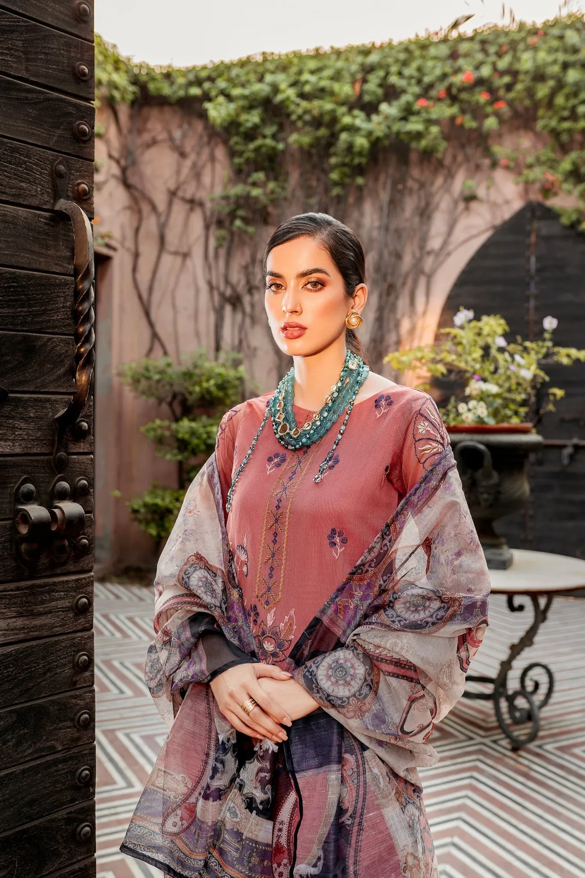Tea Pink Embroidered Salwar Kameez Pakistani Eid Dress