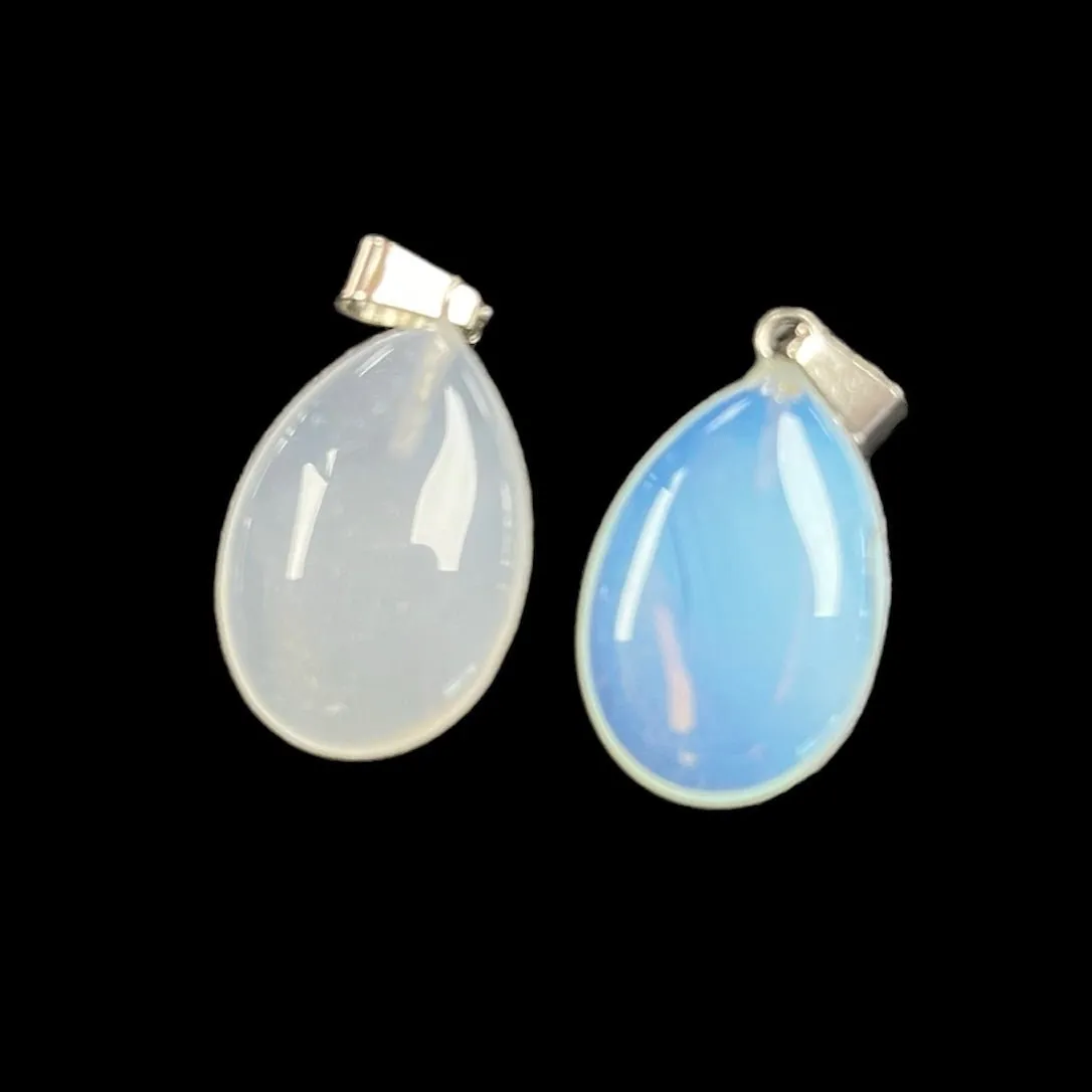 Teardrop Pendant - Assorted Materials