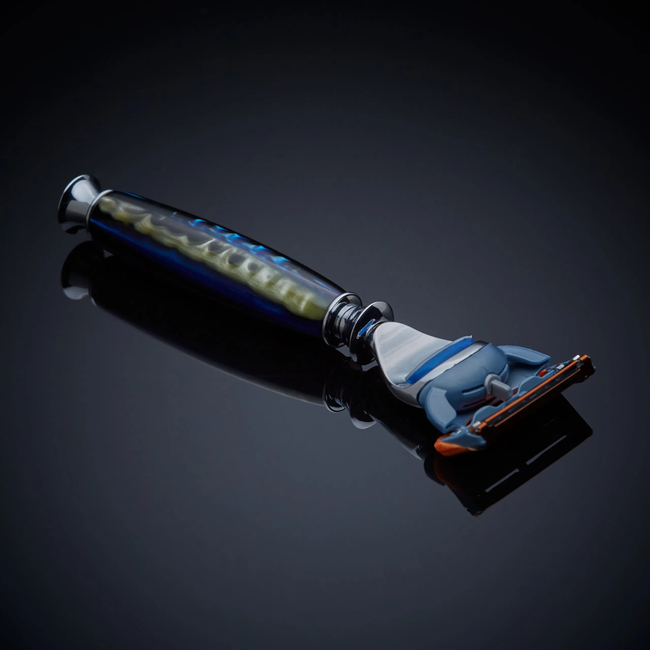 The Cold Steel Razor