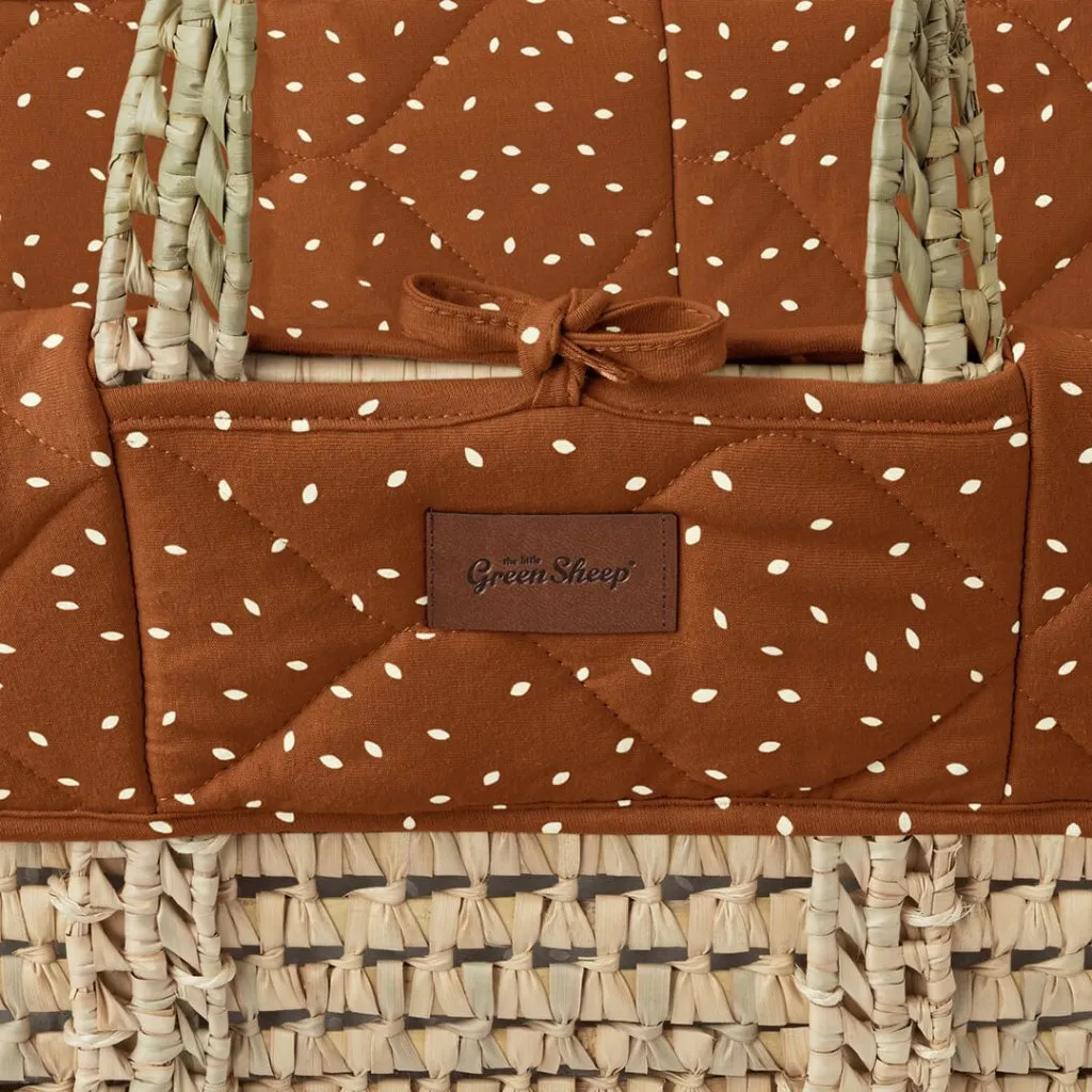 THE LITTLE GREEN SHEEP Natural Quilted Moses Basket & Mattress - Terracotta Rice