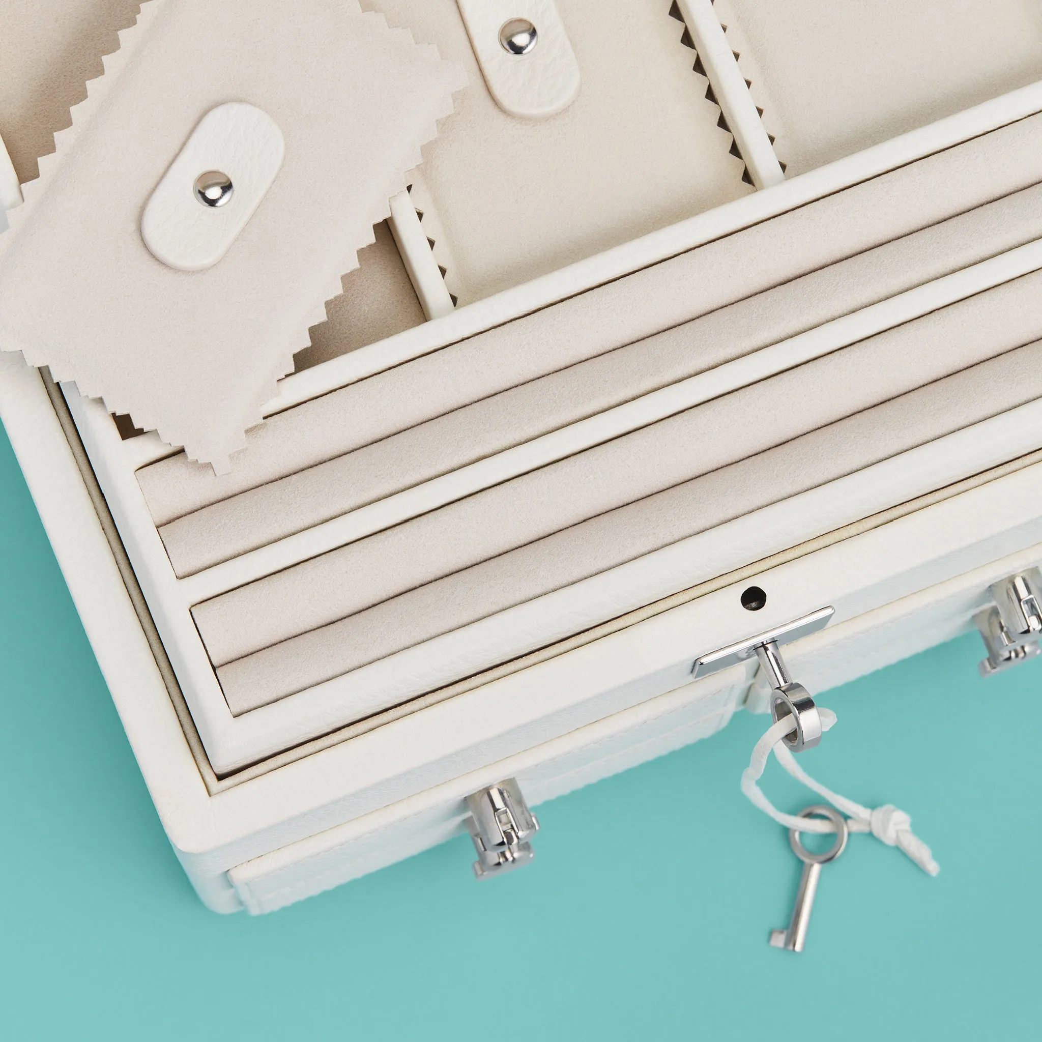 The Lucy Jewelry Box
