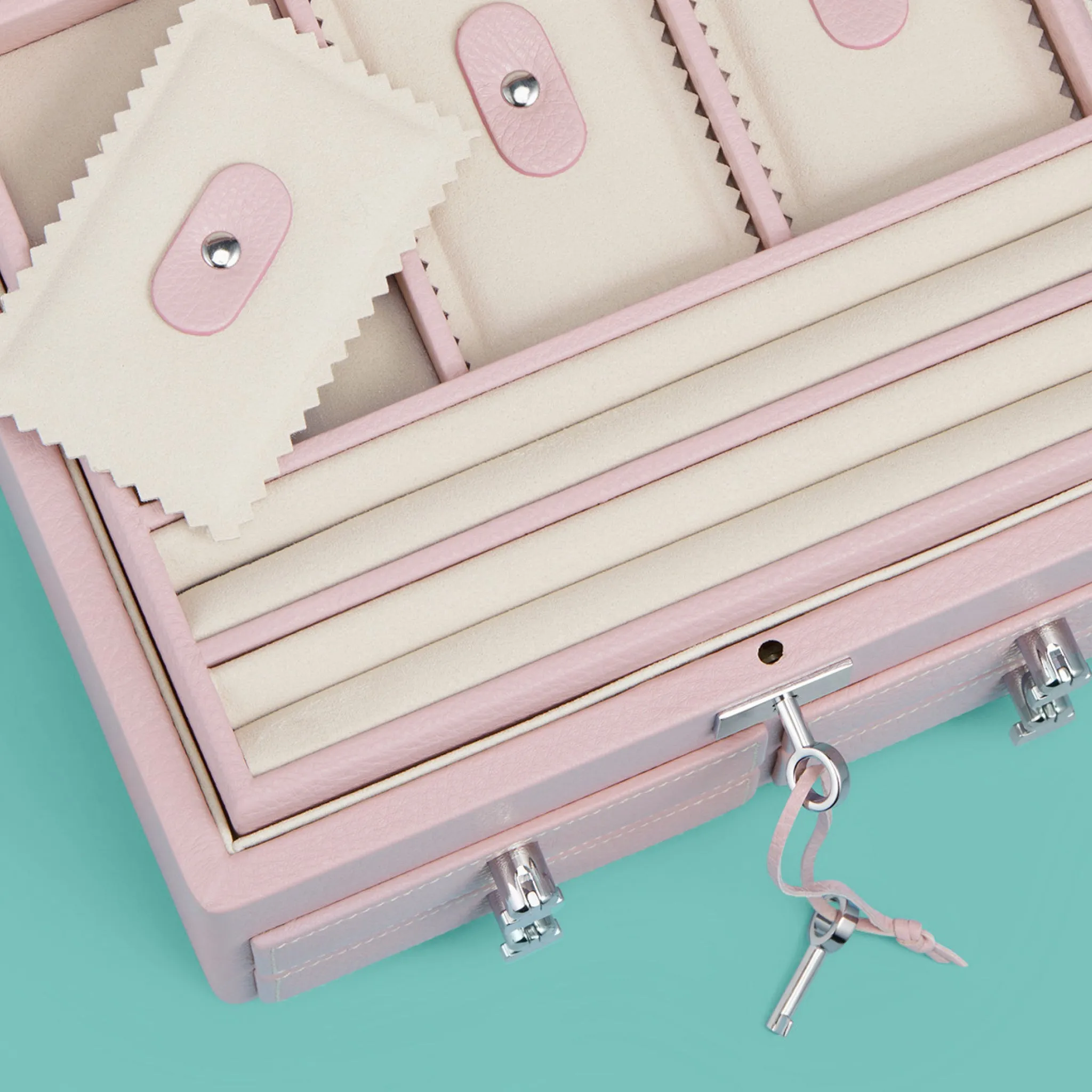 The Lucy Jewelry Box