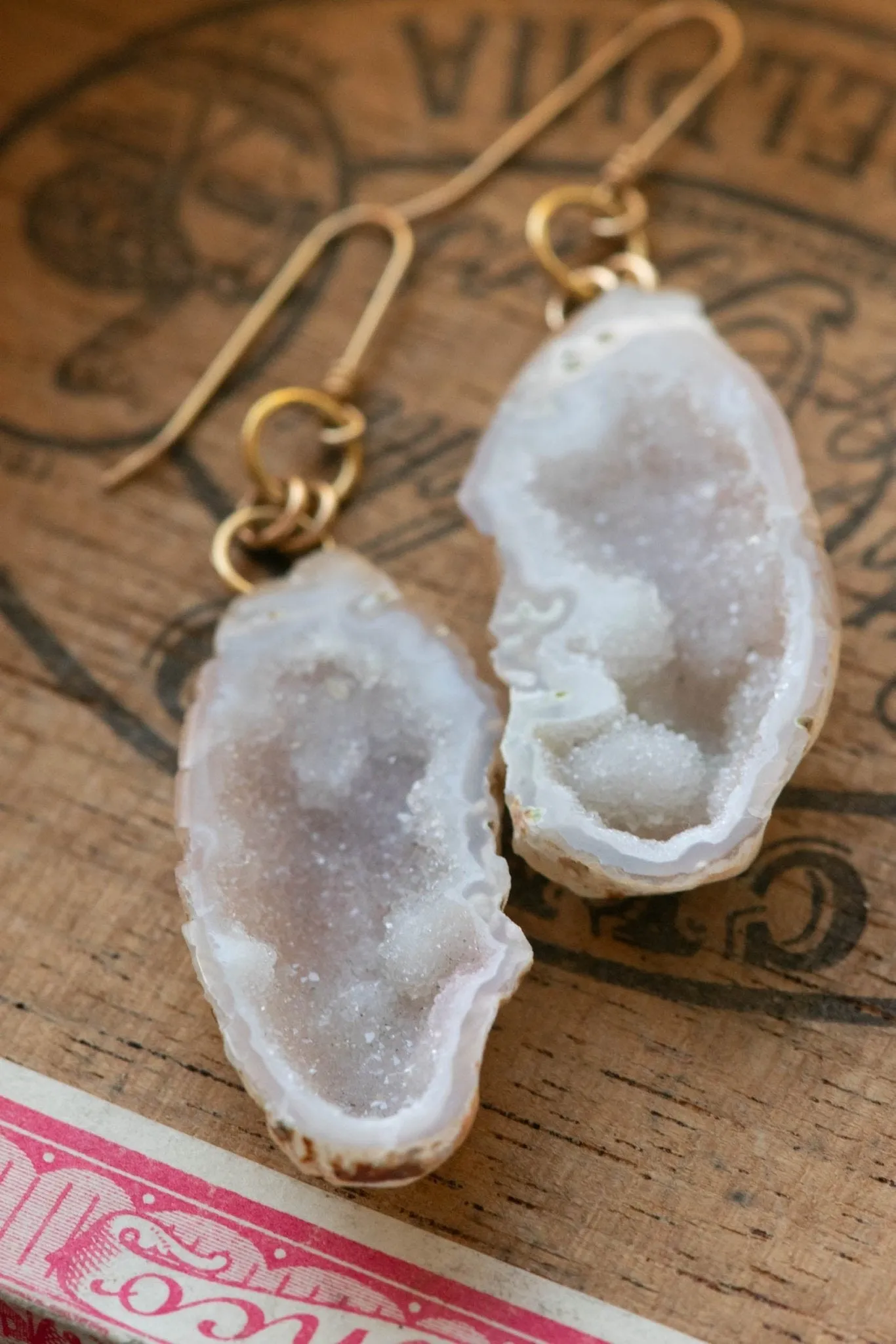 THE WILDS EARRING SET
