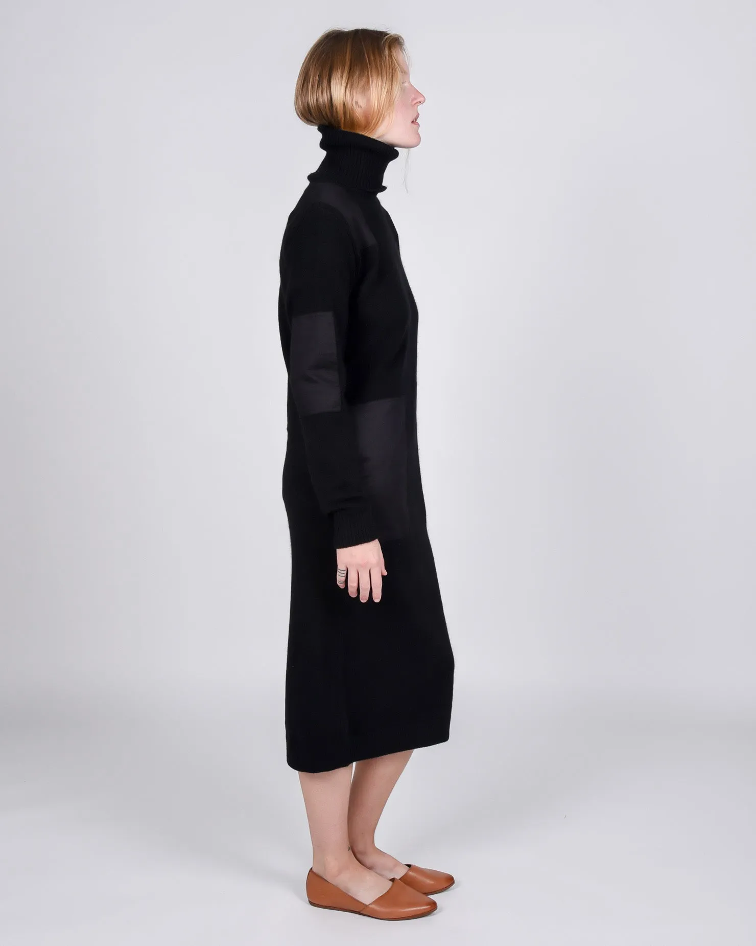 Theodore knit dress in black
