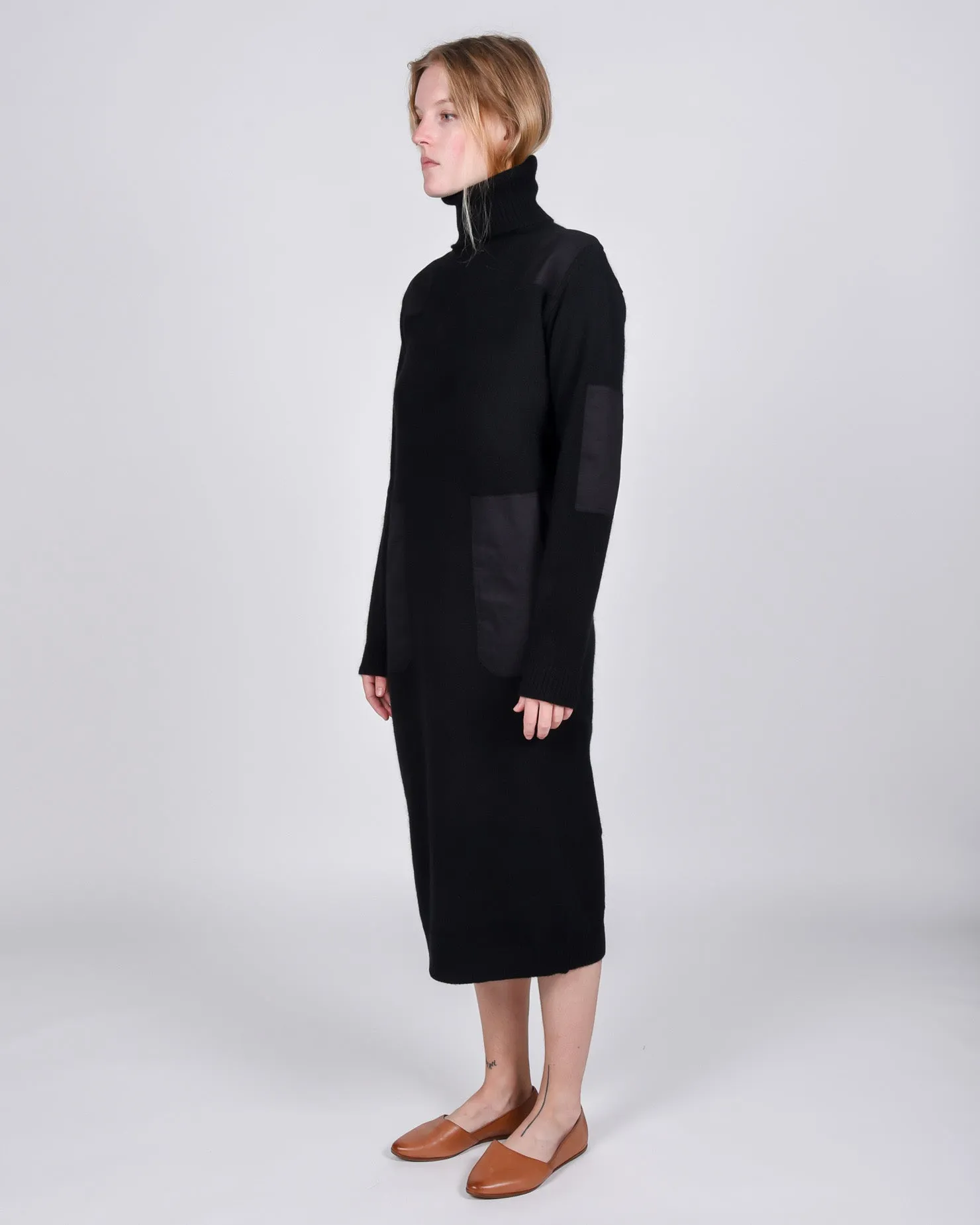 Theodore knit dress in black