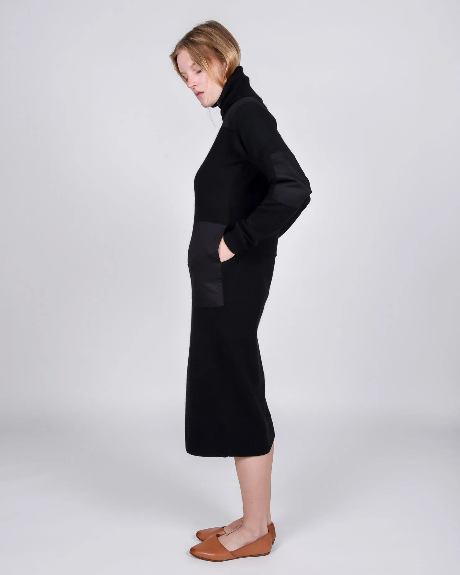 Theodore knit dress in black