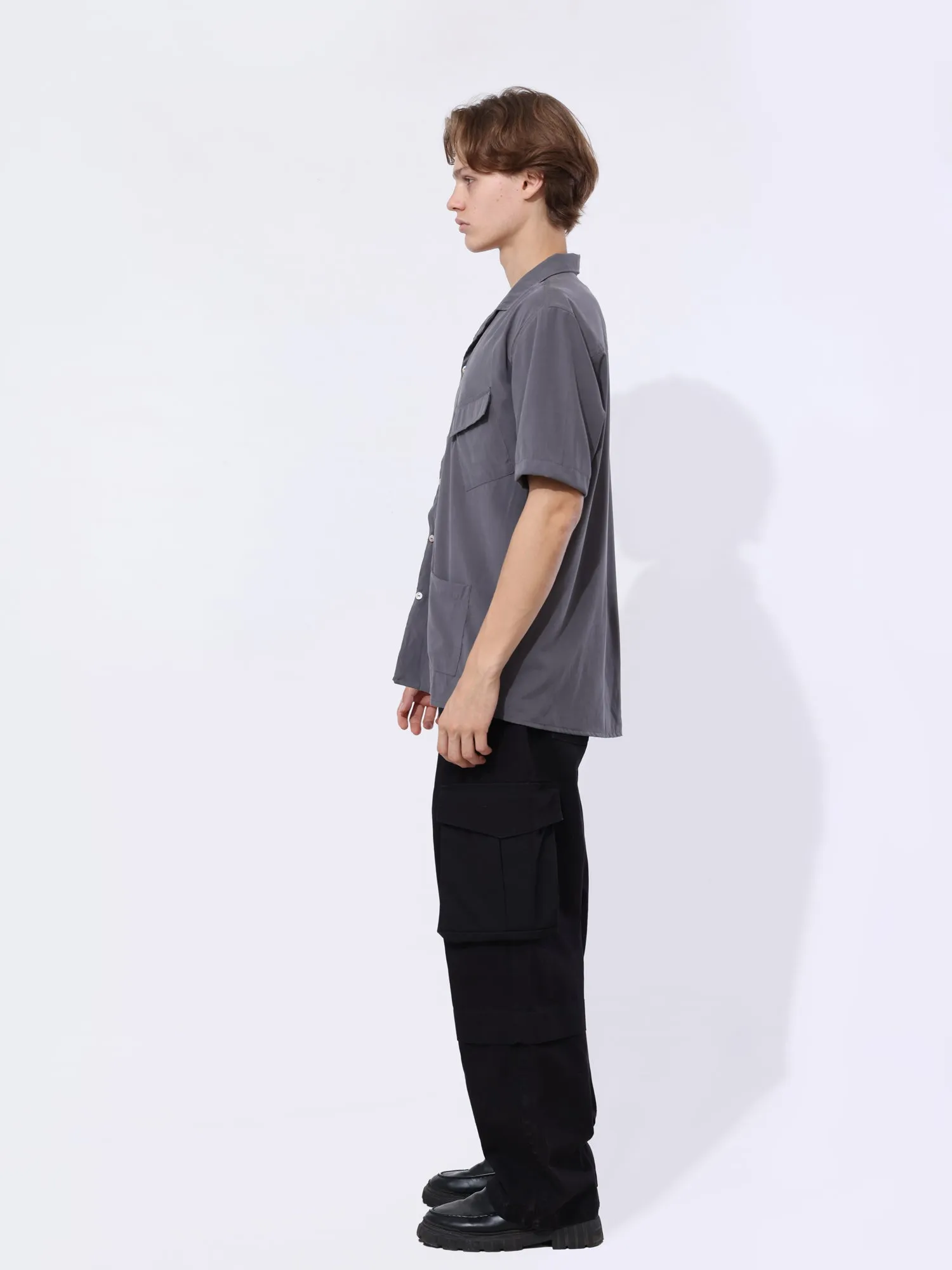 Three pocket detailed camp collar shirt