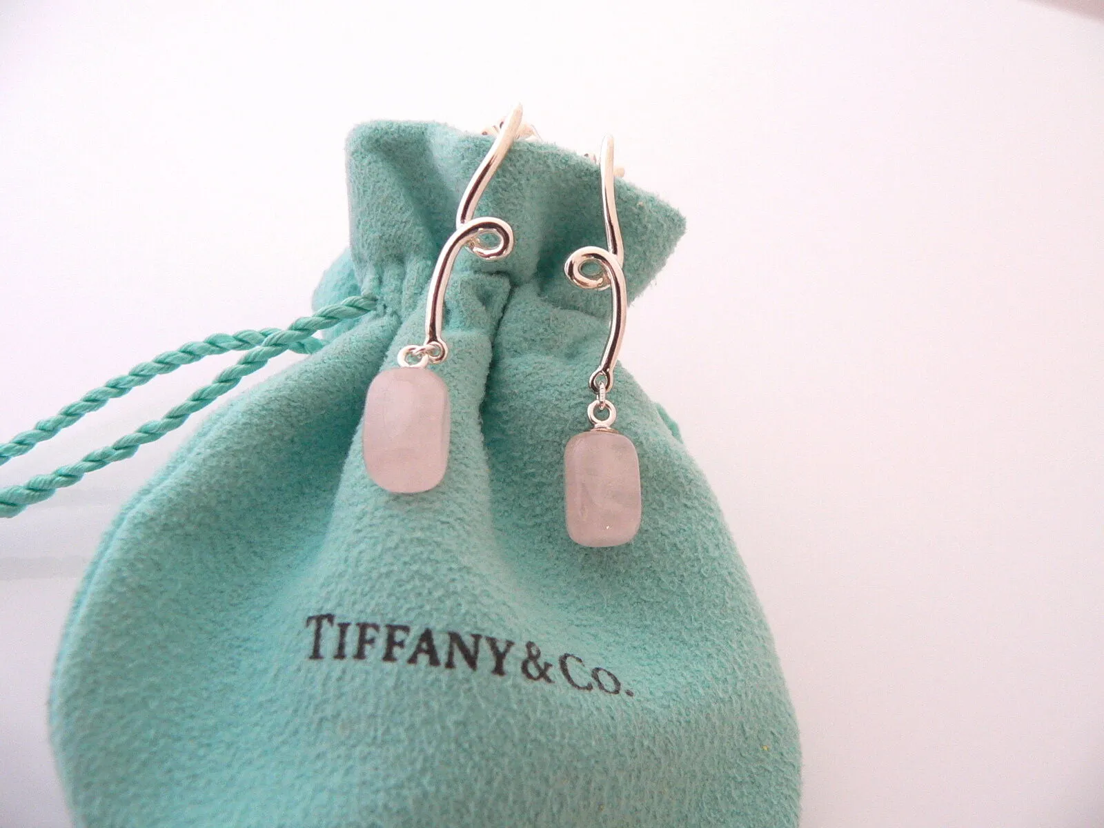 Tiffany & Co Silver Pink Rose Quartz Twirl Dangling Earrings Gift Pouch Love Art