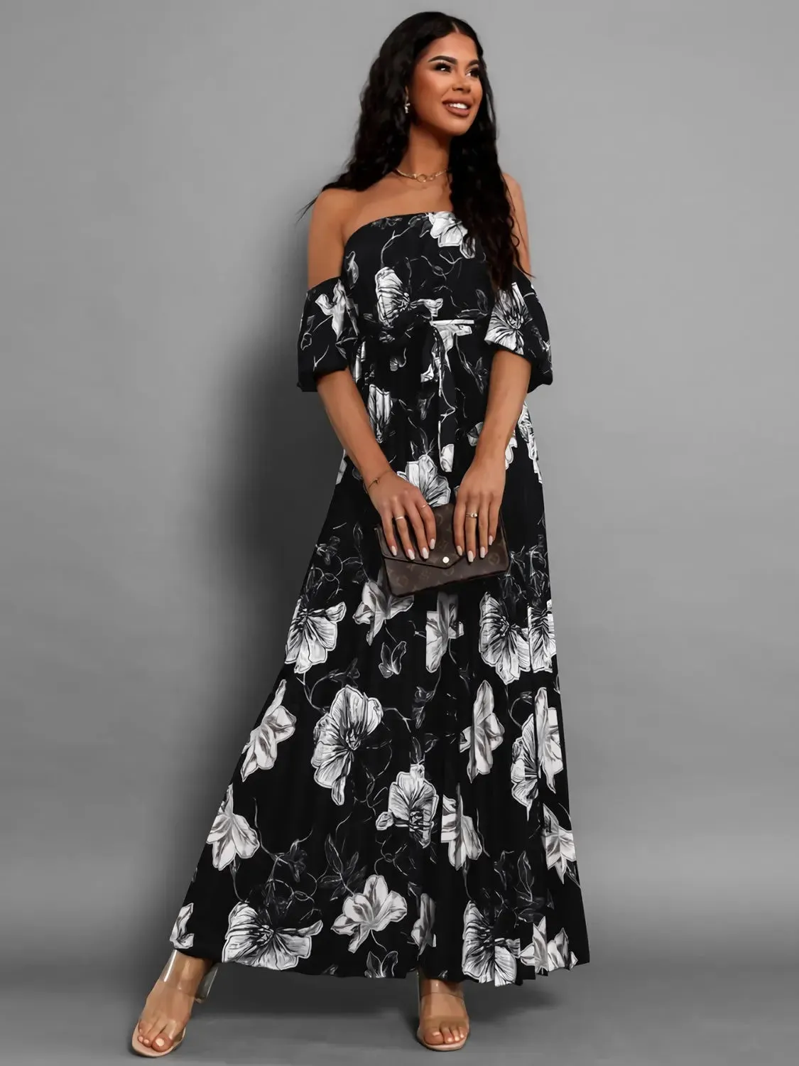 'Ulrika' Short Sleeve Midi Dress