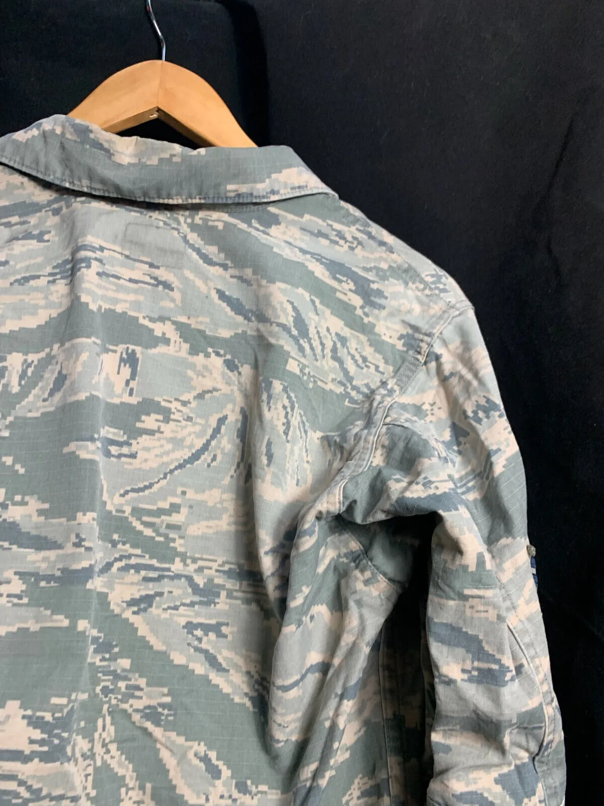 US Air Force Issue ACU Digicam Digital Camouflage Ripstop Shirt - 34" Large