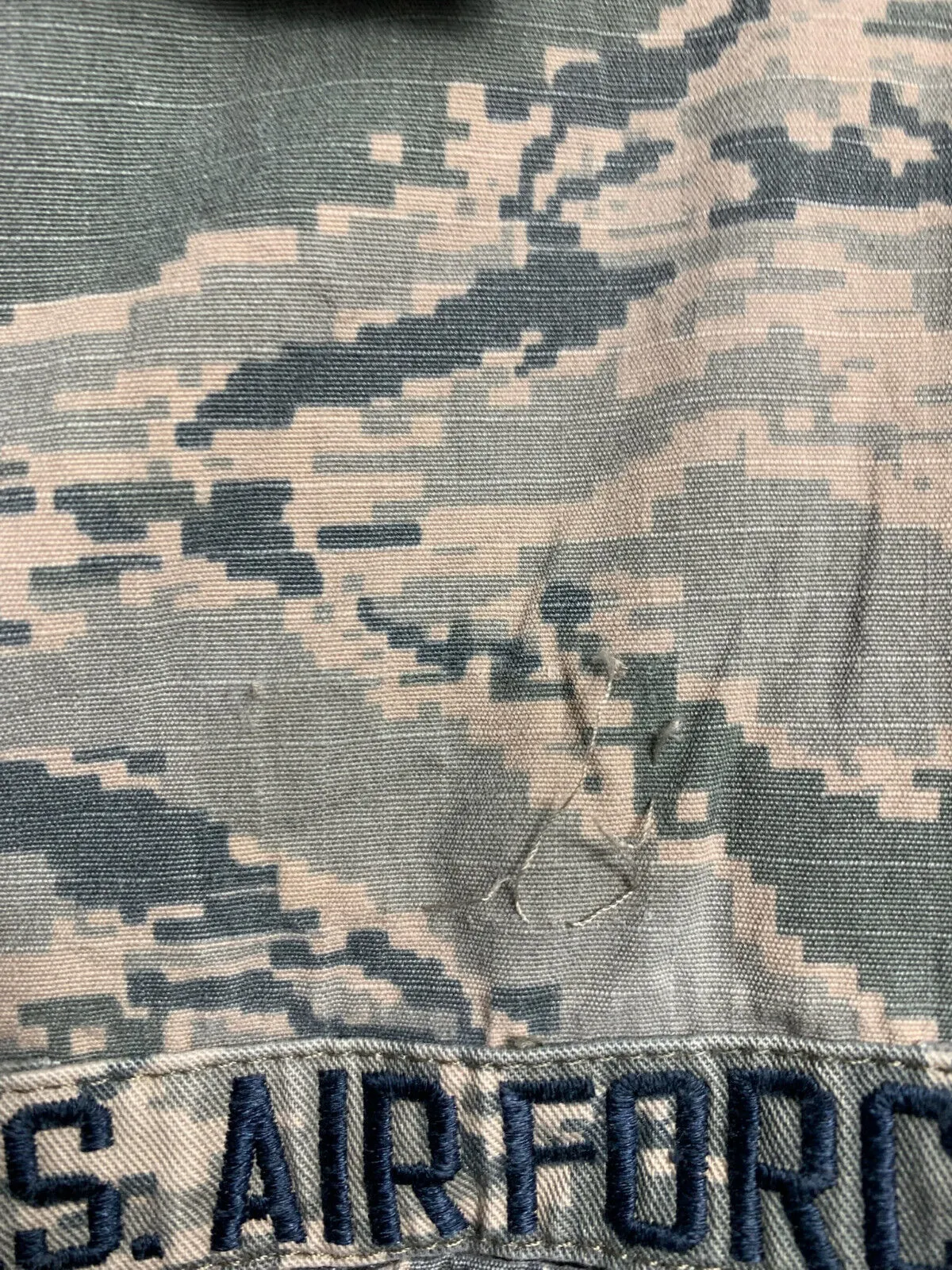 US Air Force Issue ACU Digicam Digital Camouflage Ripstop Shirt - 34" Large