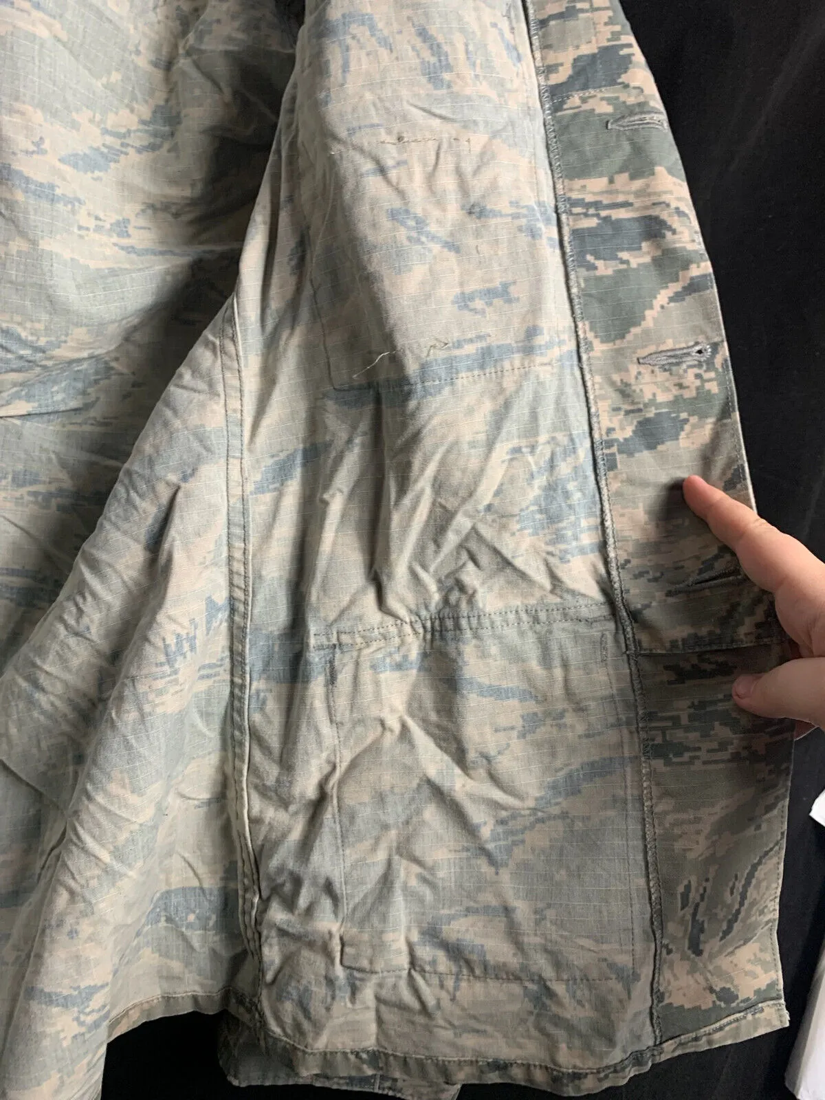 US Air Force Issue ACU Digicam Digital Camouflage Ripstop Shirt - 34" Large