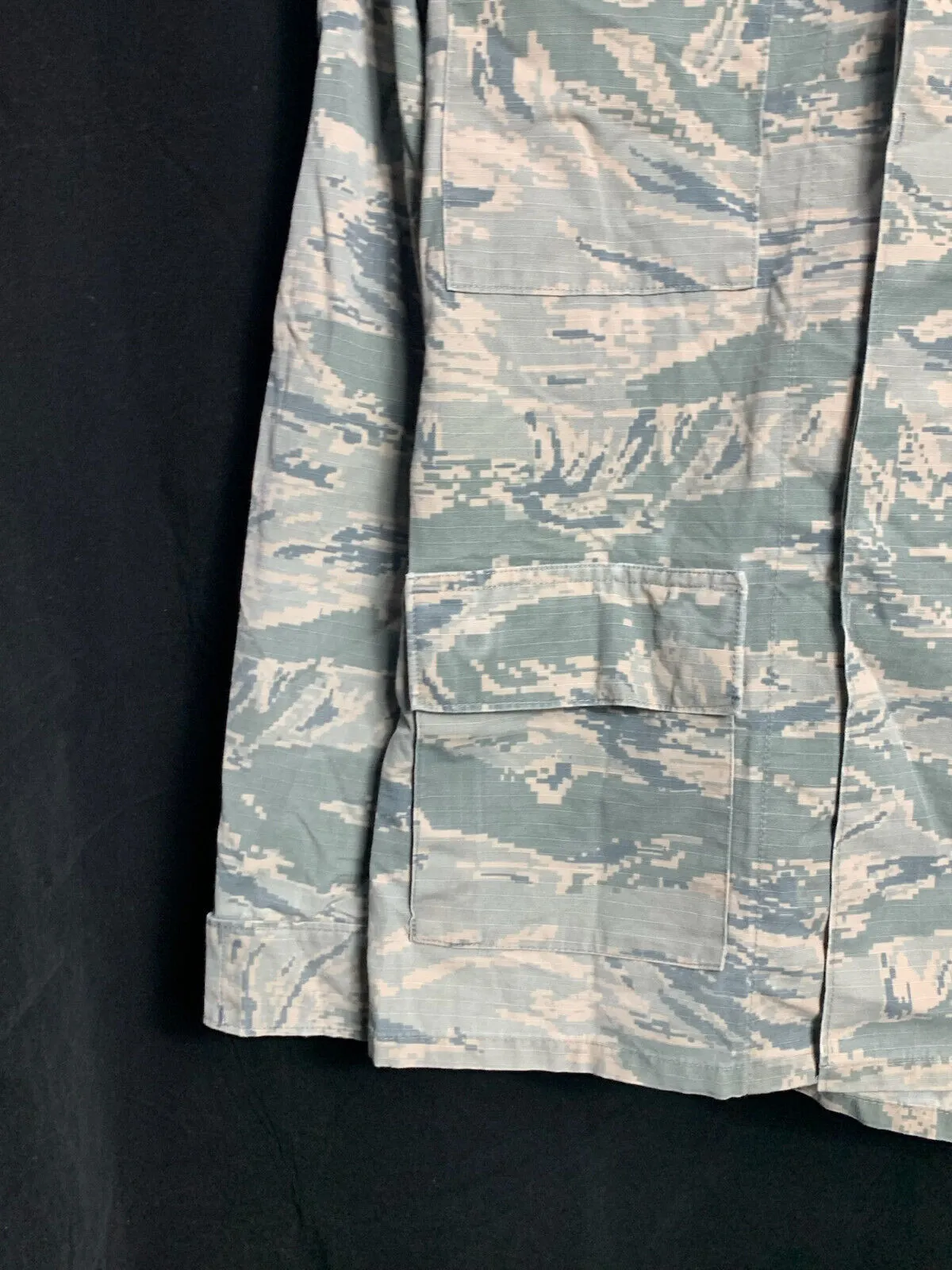 US Air Force Issue ACU Digicam Digital Camouflage Ripstop Shirt - 34" Large