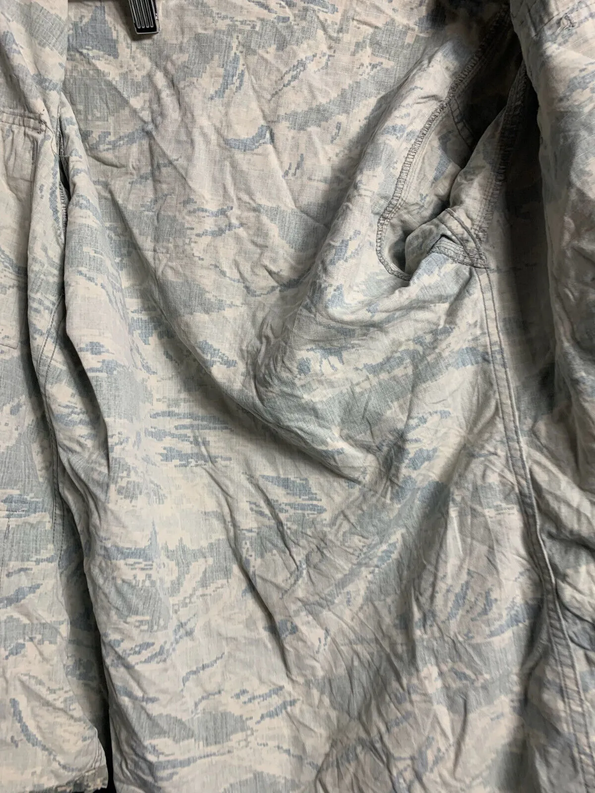 US Air Force Issue ACU Digicam Digital Camouflage Ripstop Shirt - 36"L - Captain