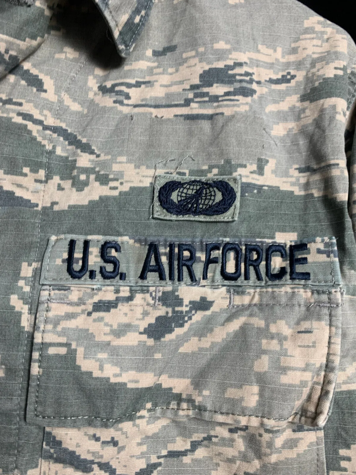 US Air Force Issue ACU Digicam Digital Camouflage Ripstop Shirt - 36"L - Captain