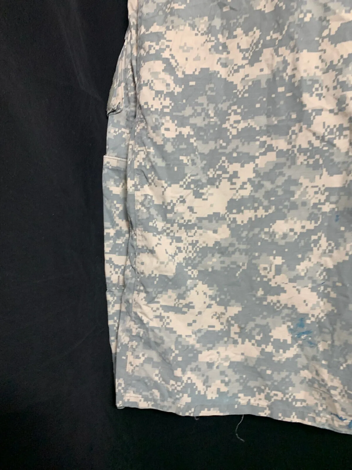 US Army Issue ACU Digicam Digital Camouflage Ripstop Shirt - Medium Long