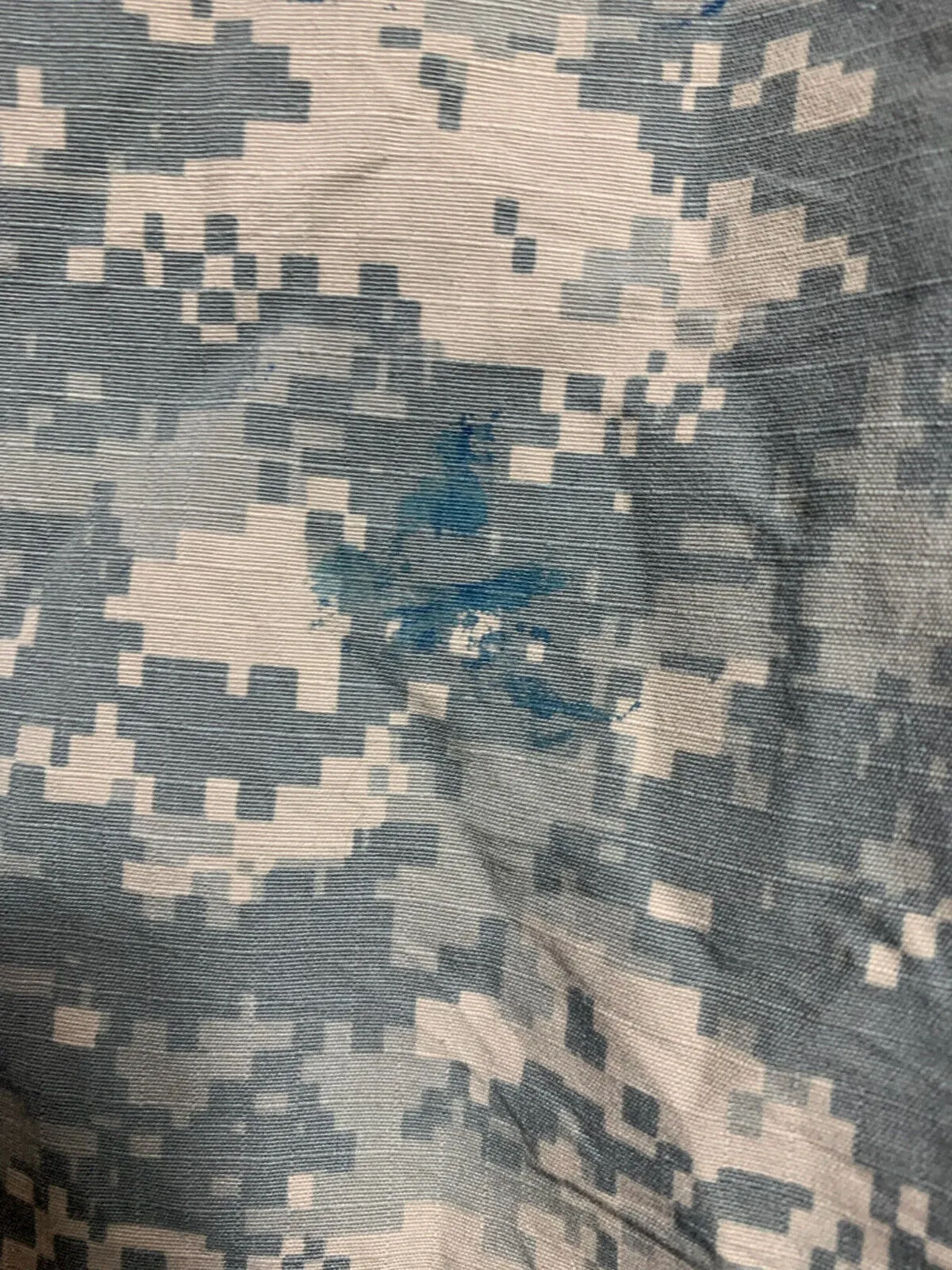 US Army Issue ACU Digicam Digital Camouflage Ripstop Shirt - Medium Long