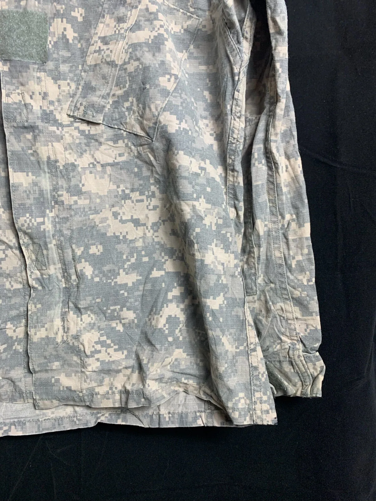 US Army Issue ACU Digicam Digital Camouflage Ripstop Shirt - Small - Regular
