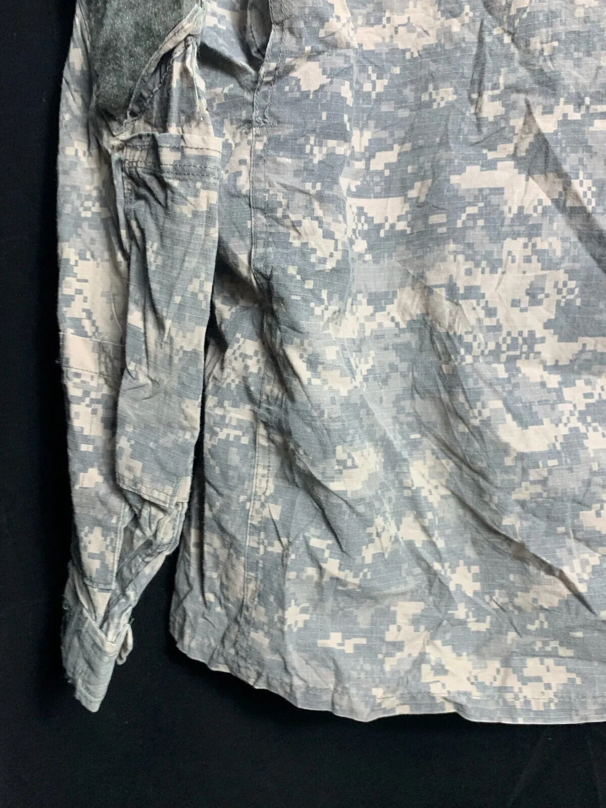 US Army Issue ACU Digicam Digital Camouflage Ripstop Shirt - Small - Regular