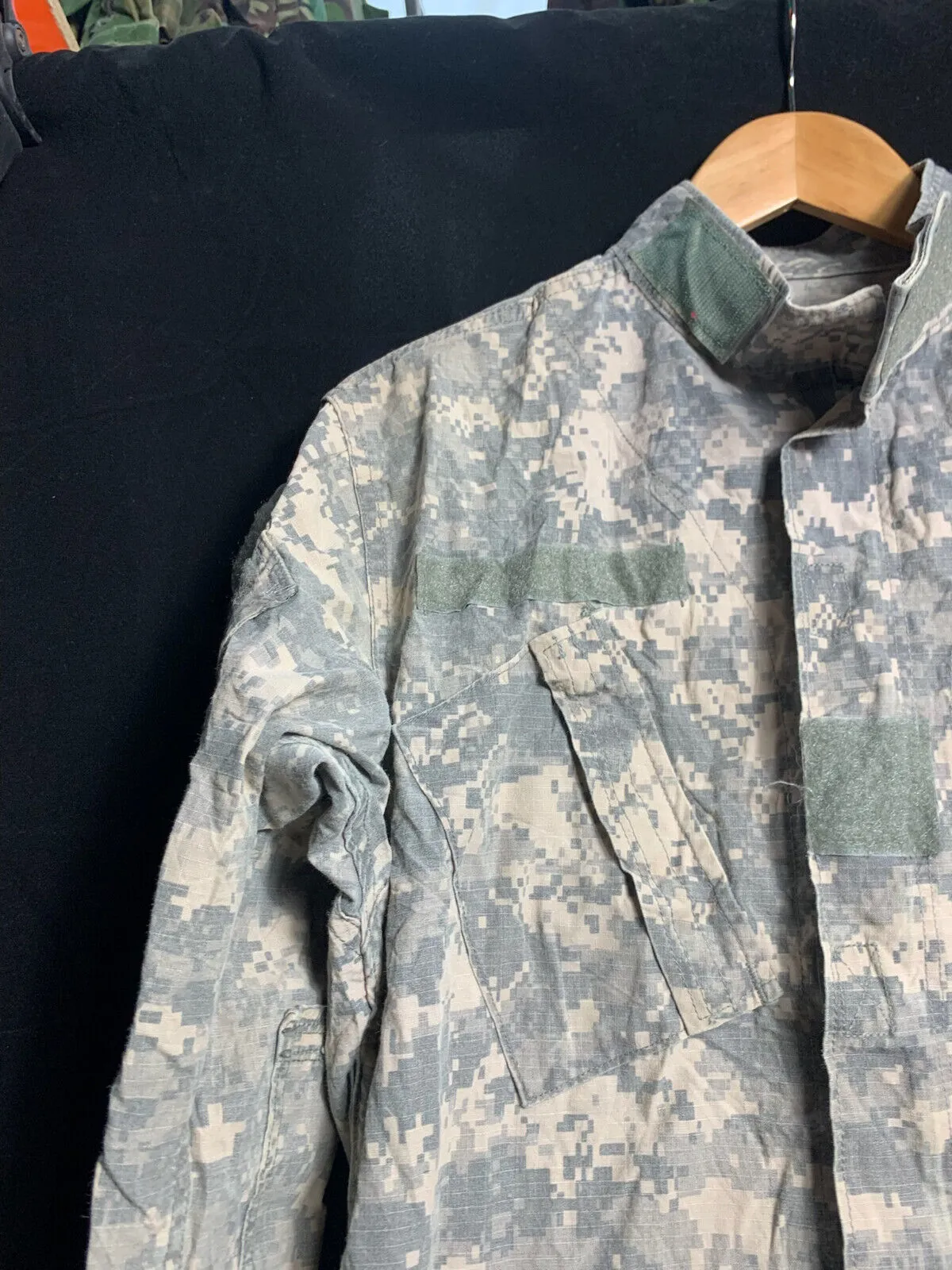 US Army Issue ACU Digicam Digital Camouflage Ripstop Shirt - Small - Regular