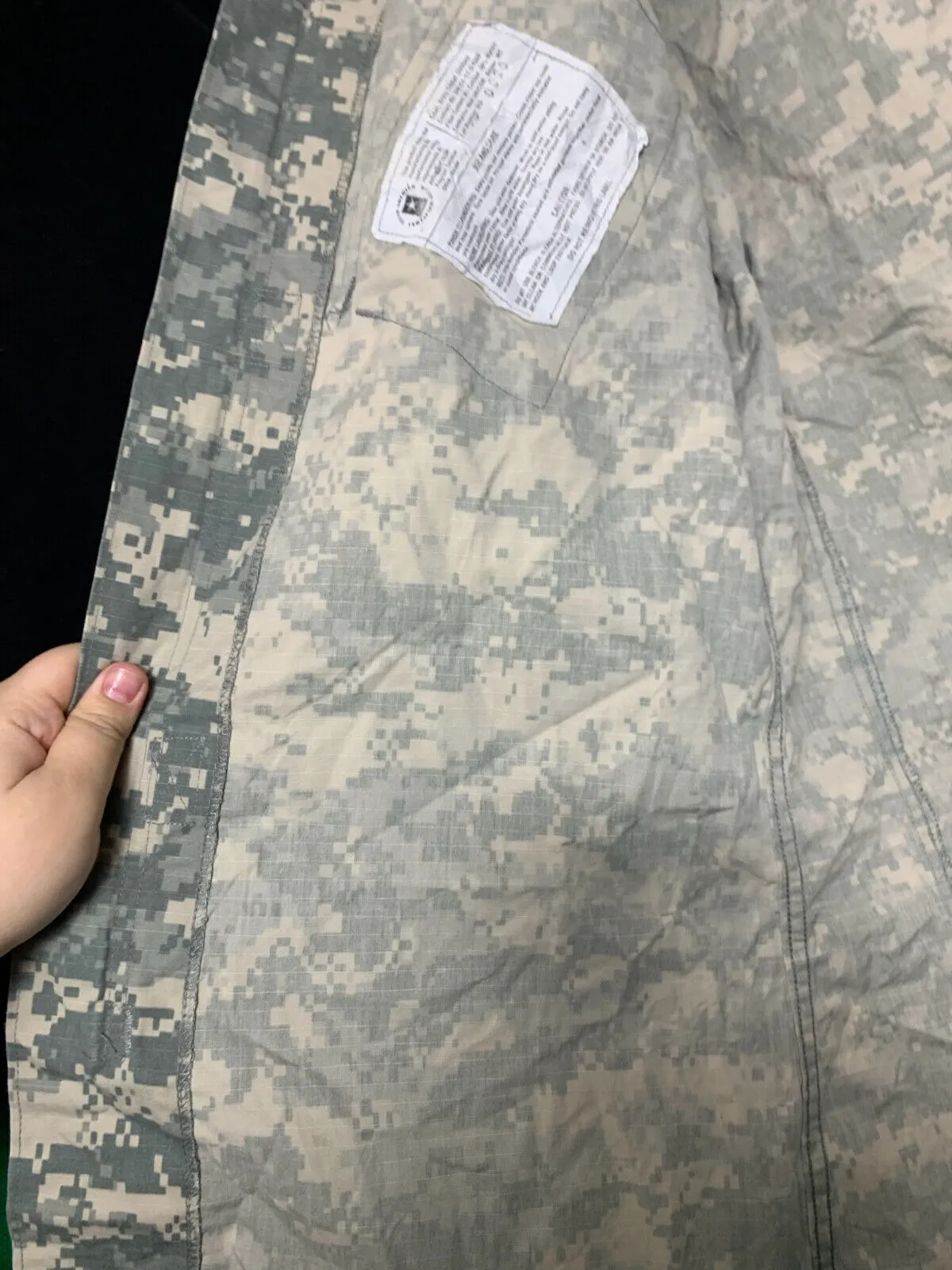 US Army Issue ACU Digicam Digital Camouflage Ripstop Shirt - Small - X Long