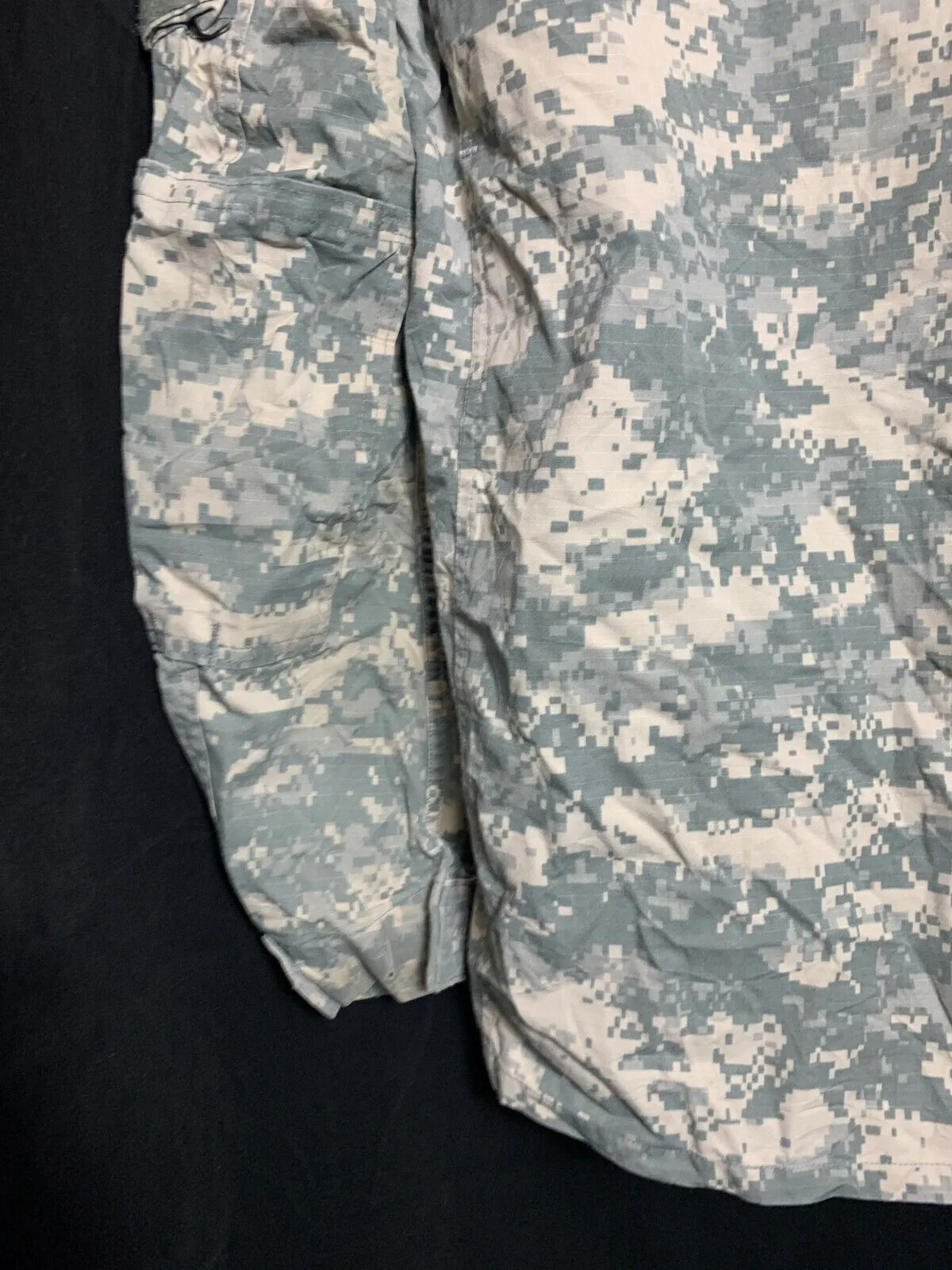 US Army Issue ACU Digicam Digital Camouflage Ripstop Shirt - Small - X Long