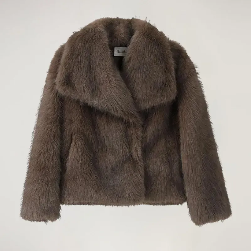 VelvetFur Luxe Coat | Elegant Warmth