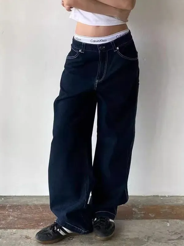 Vintage boyfriend jeans with pocket embroidery