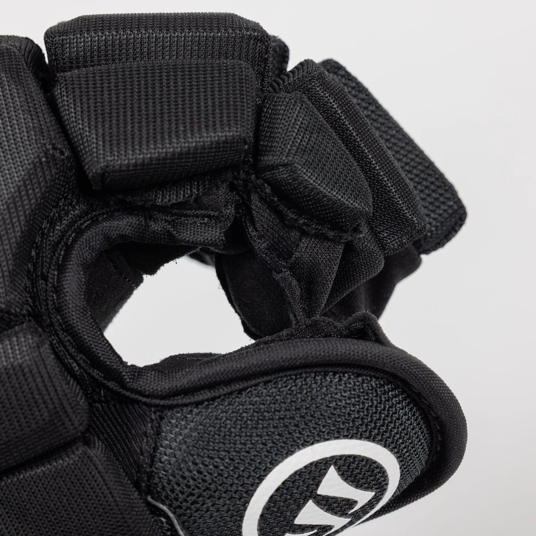 Warrior Alpha FR2 Senior Hockey Glove