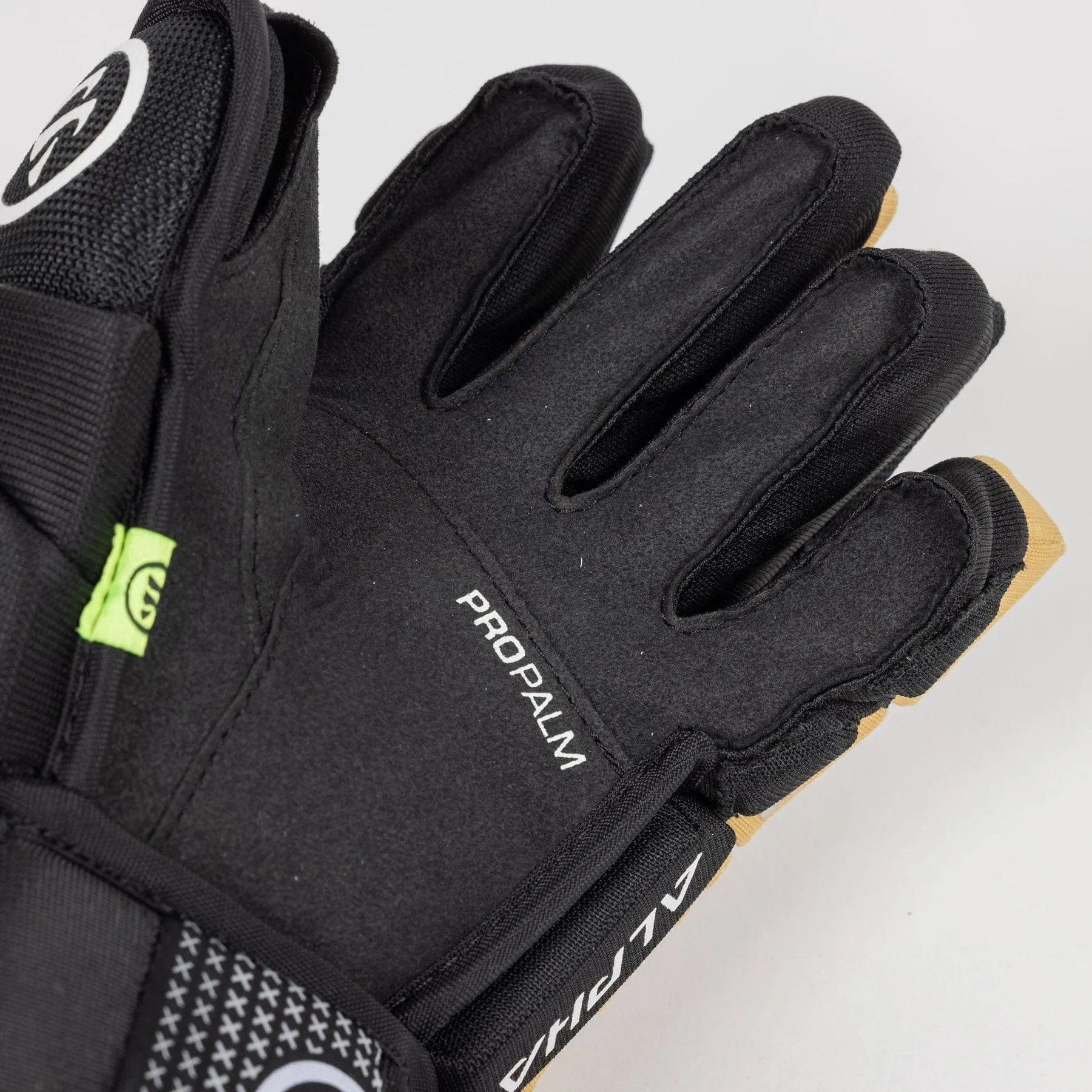 Warrior Alpha FR2 Senior Hockey Glove