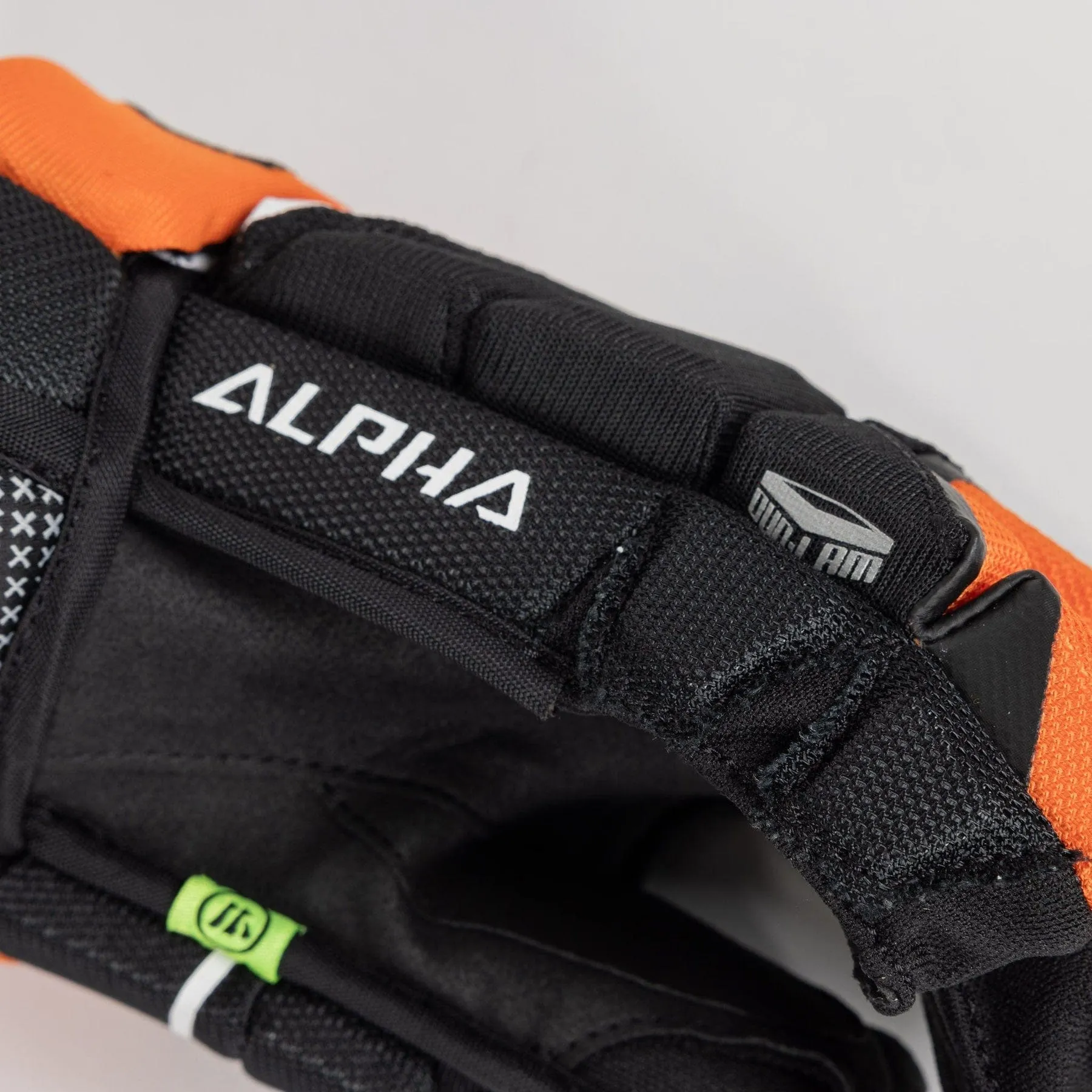 Warrior Alpha LX2 Max Senior Hockey Glove