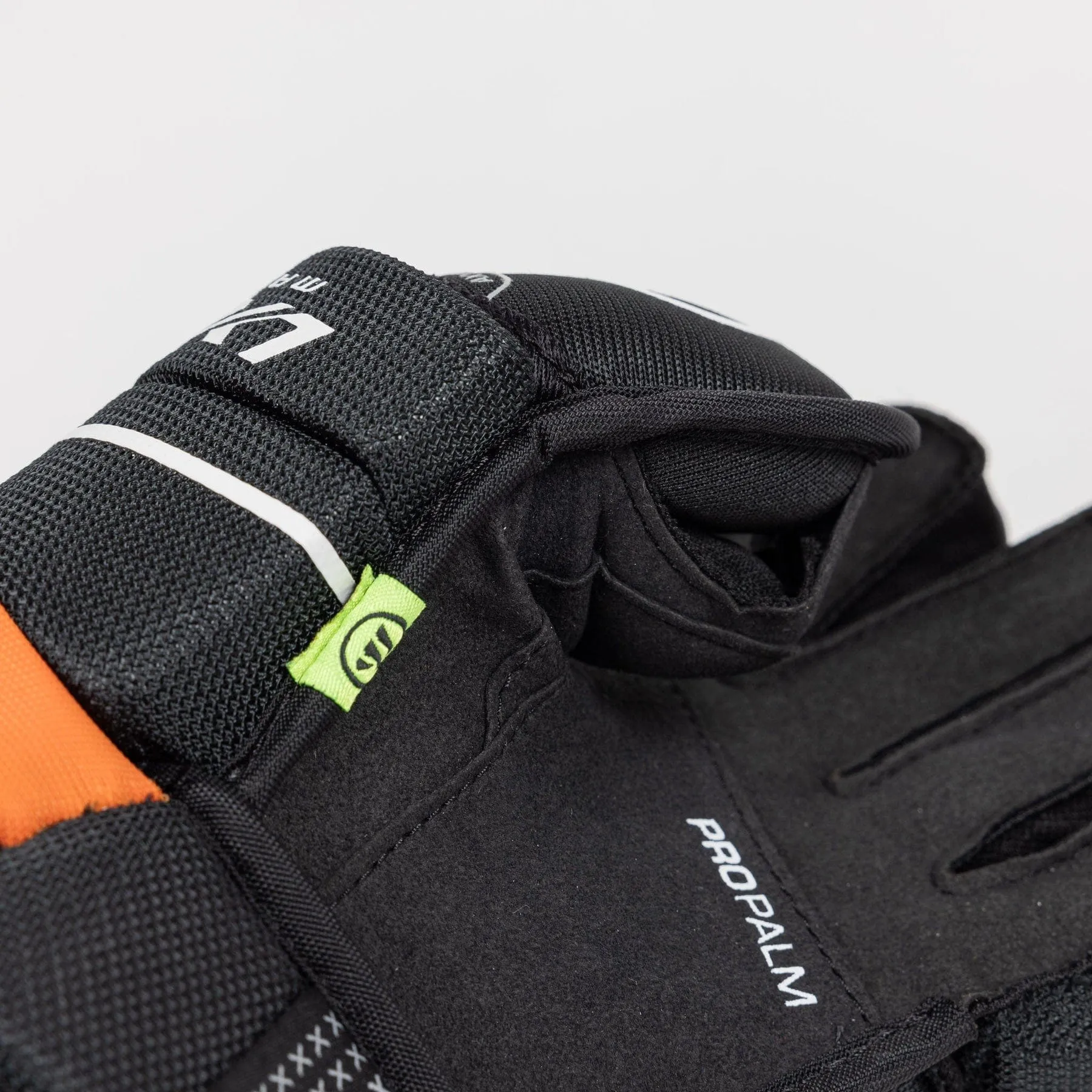 Warrior Alpha LX2 Max Senior Hockey Glove