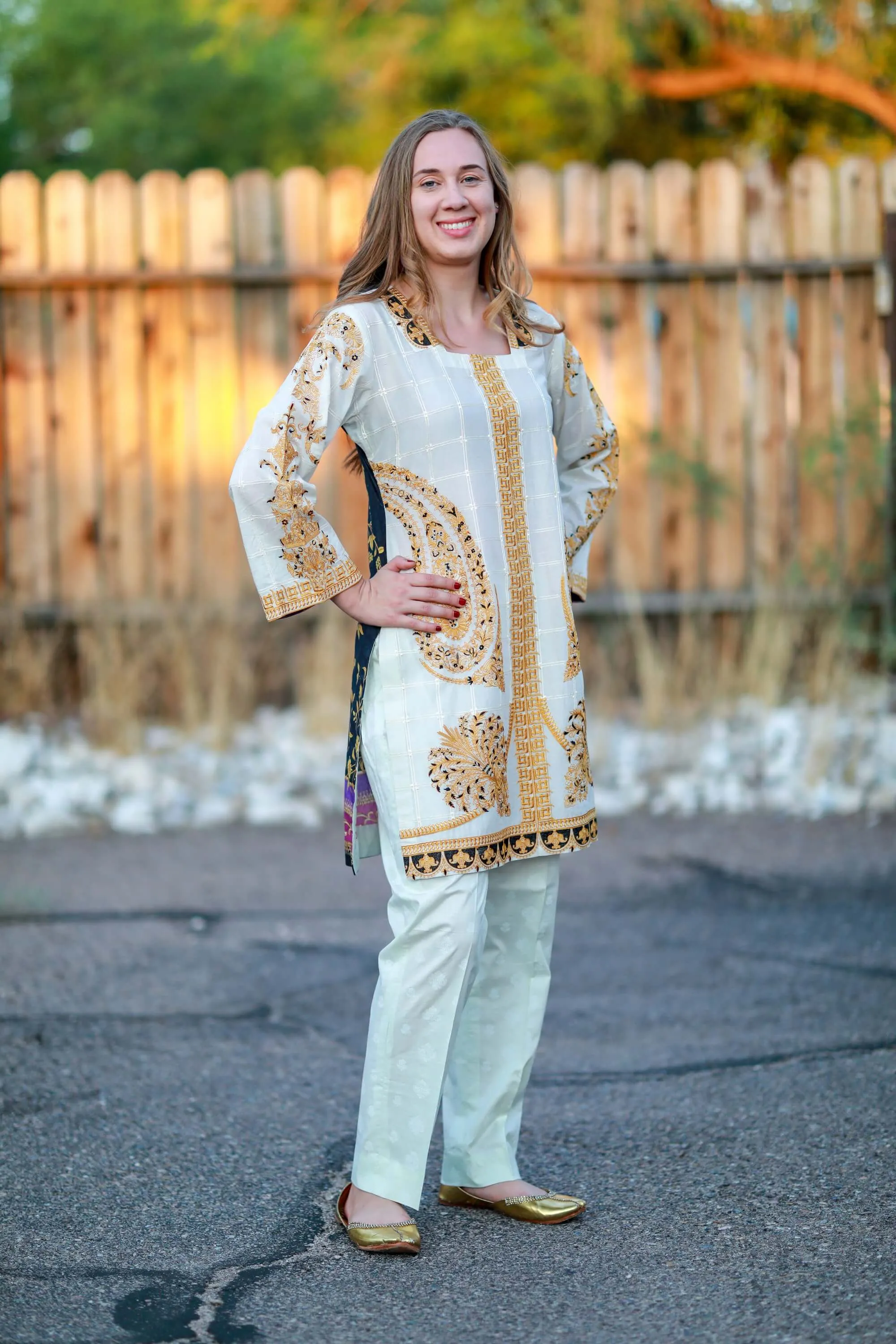 White Cotton-Lawn Suit Salwar Kameez by Elan