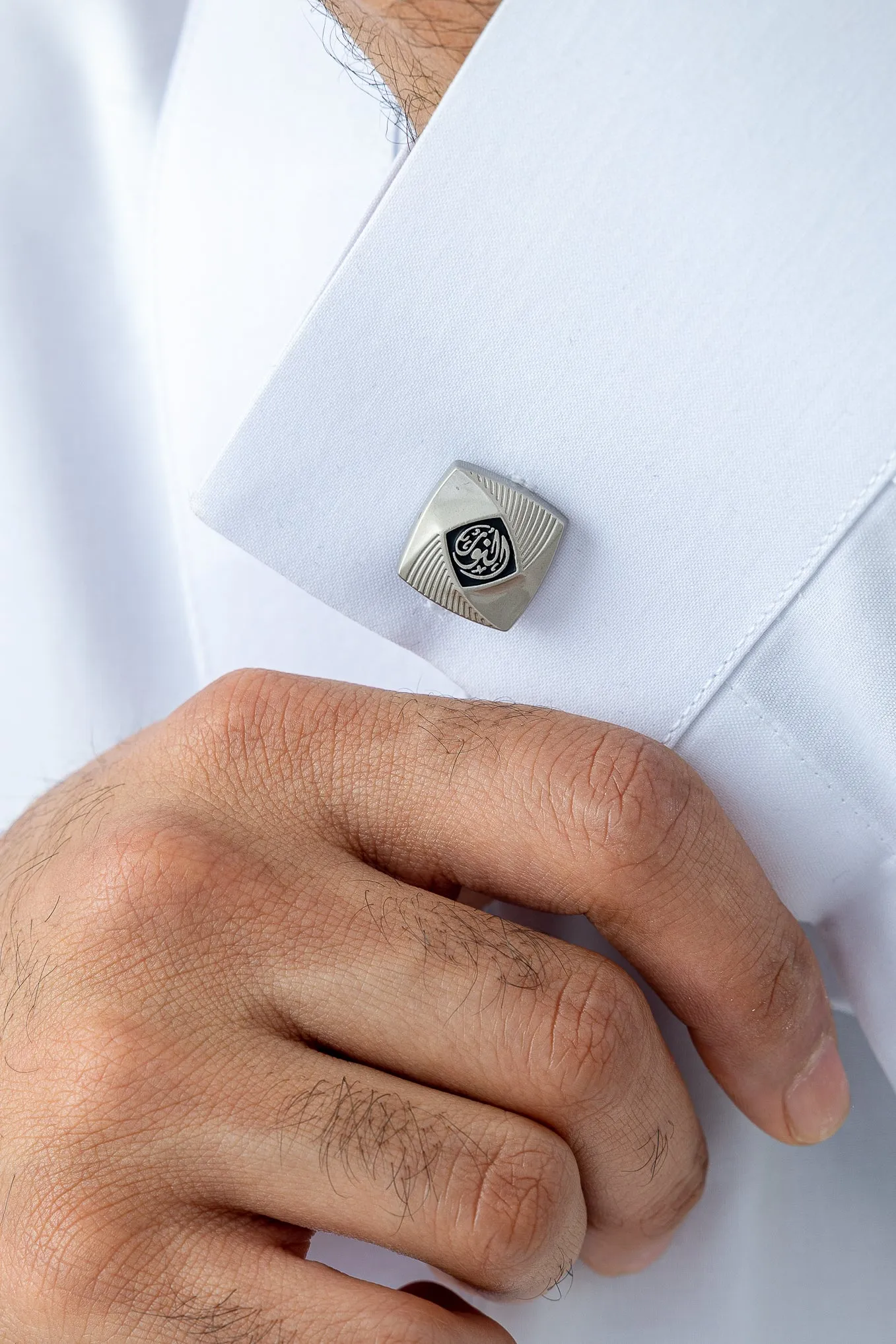 White Qatari Cuff Link Thobe